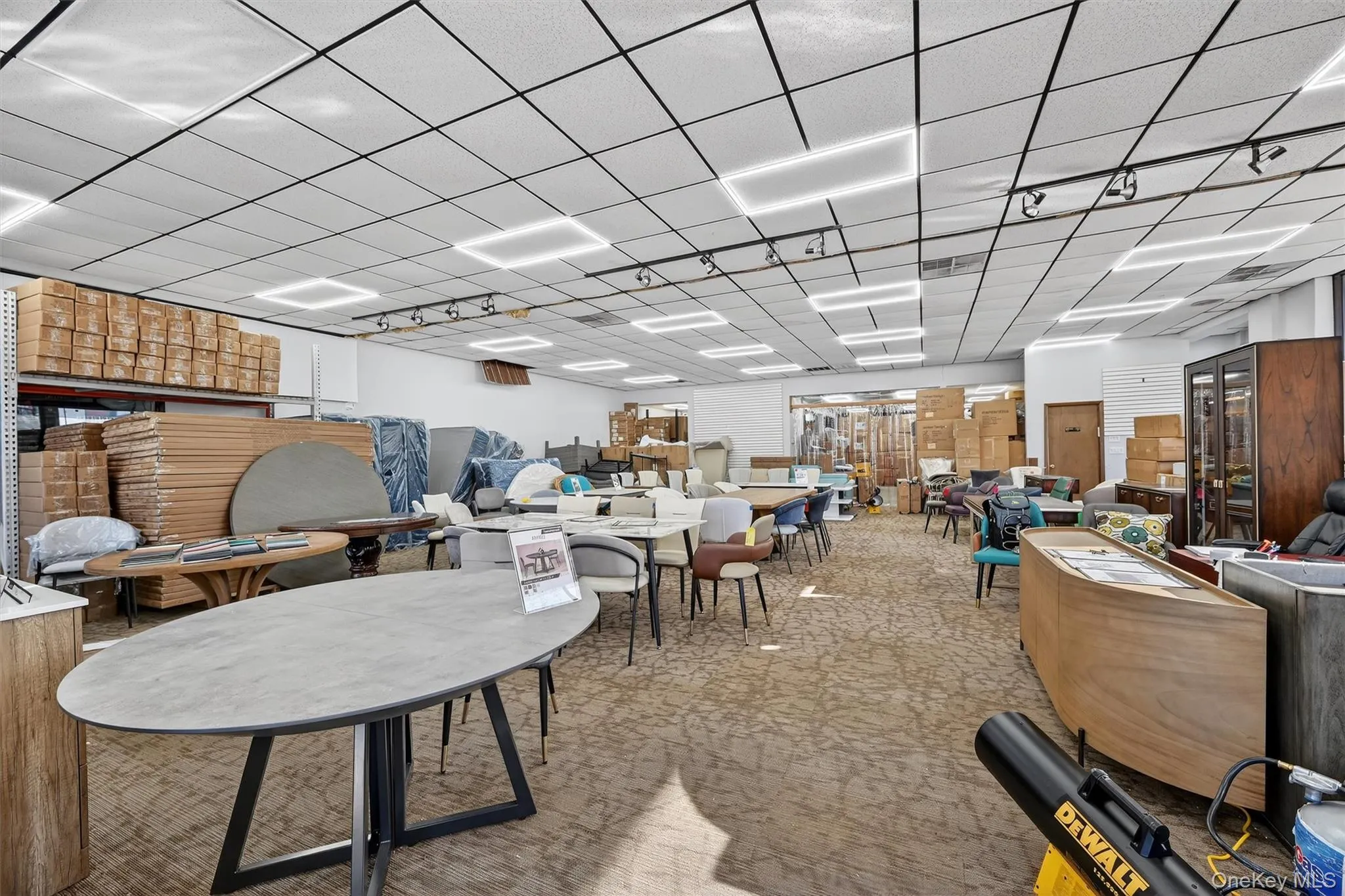 Miscellaneous room with a drop ceiling Miscellaneous room with a drop ceiling