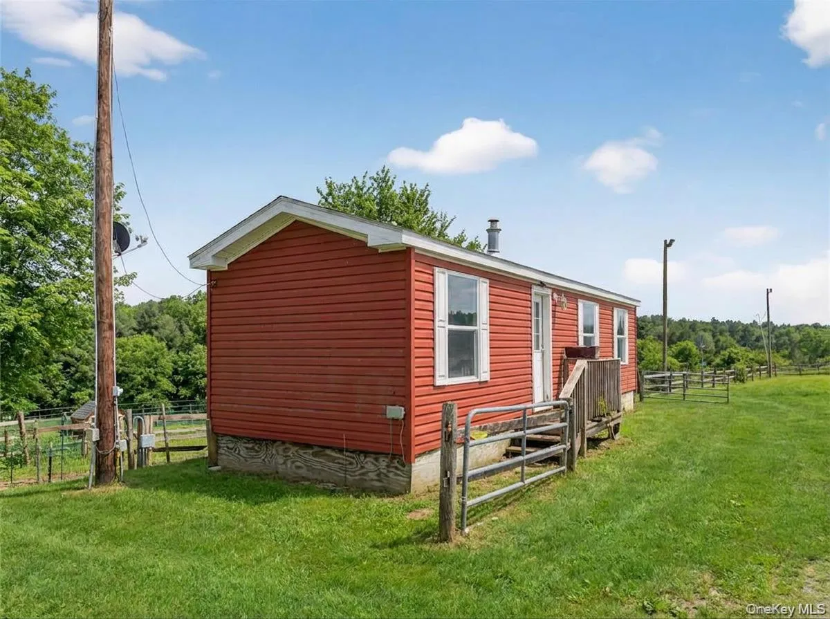 282 Shore Road, Bethel, NY, 7 Bedrooms Bedrooms, 11 Rooms Rooms,4 BathroomsBathrooms,Residential,For Rent,Shore,0,947392 282 Shore Road, Bethel, NY, 7 Bedrooms Bedrooms, 11 Rooms Rooms,4 BathroomsBathrooms,Residential,For Rent,Shore,0,947392