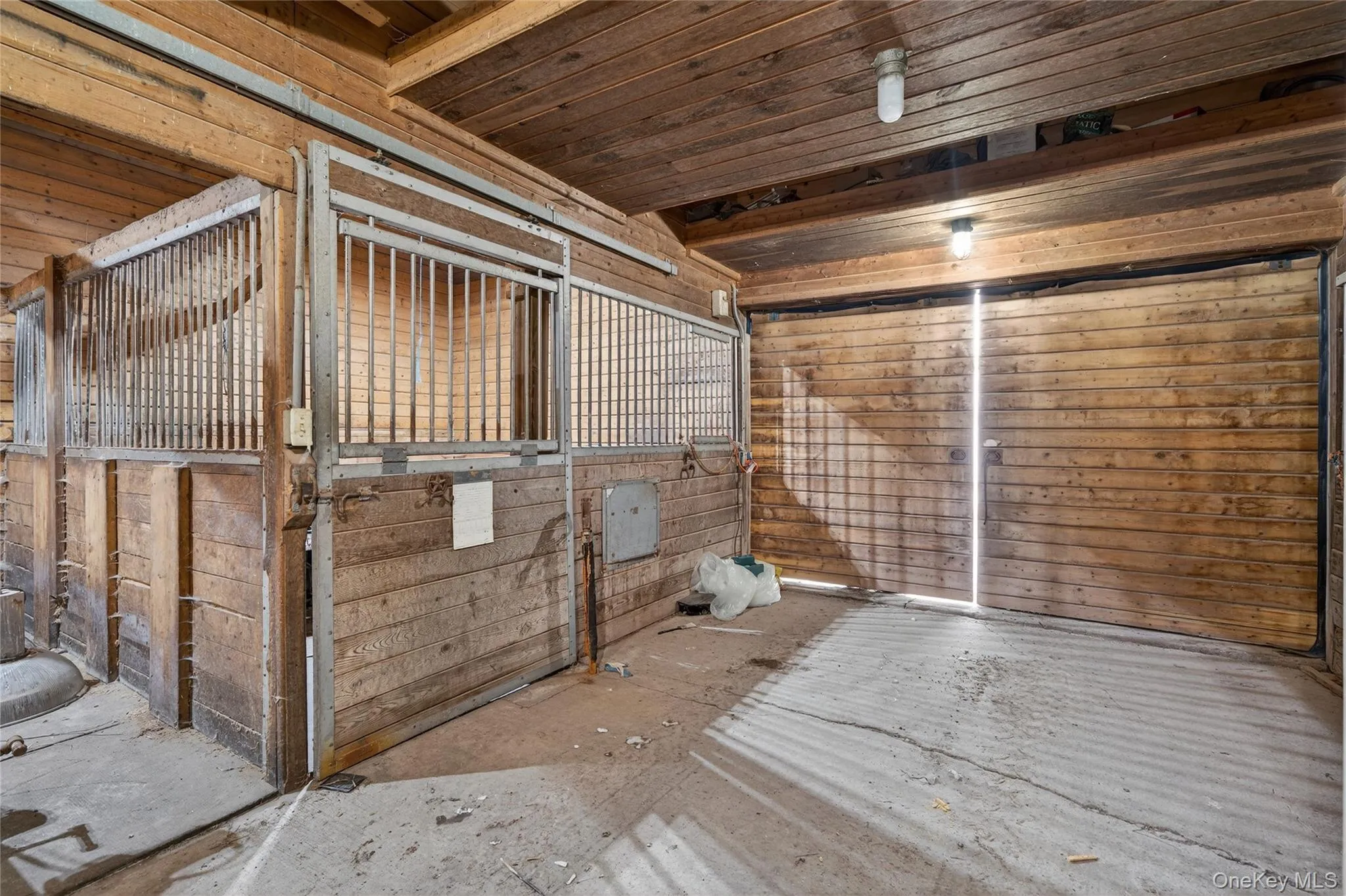 Horse Barn Horse Barn