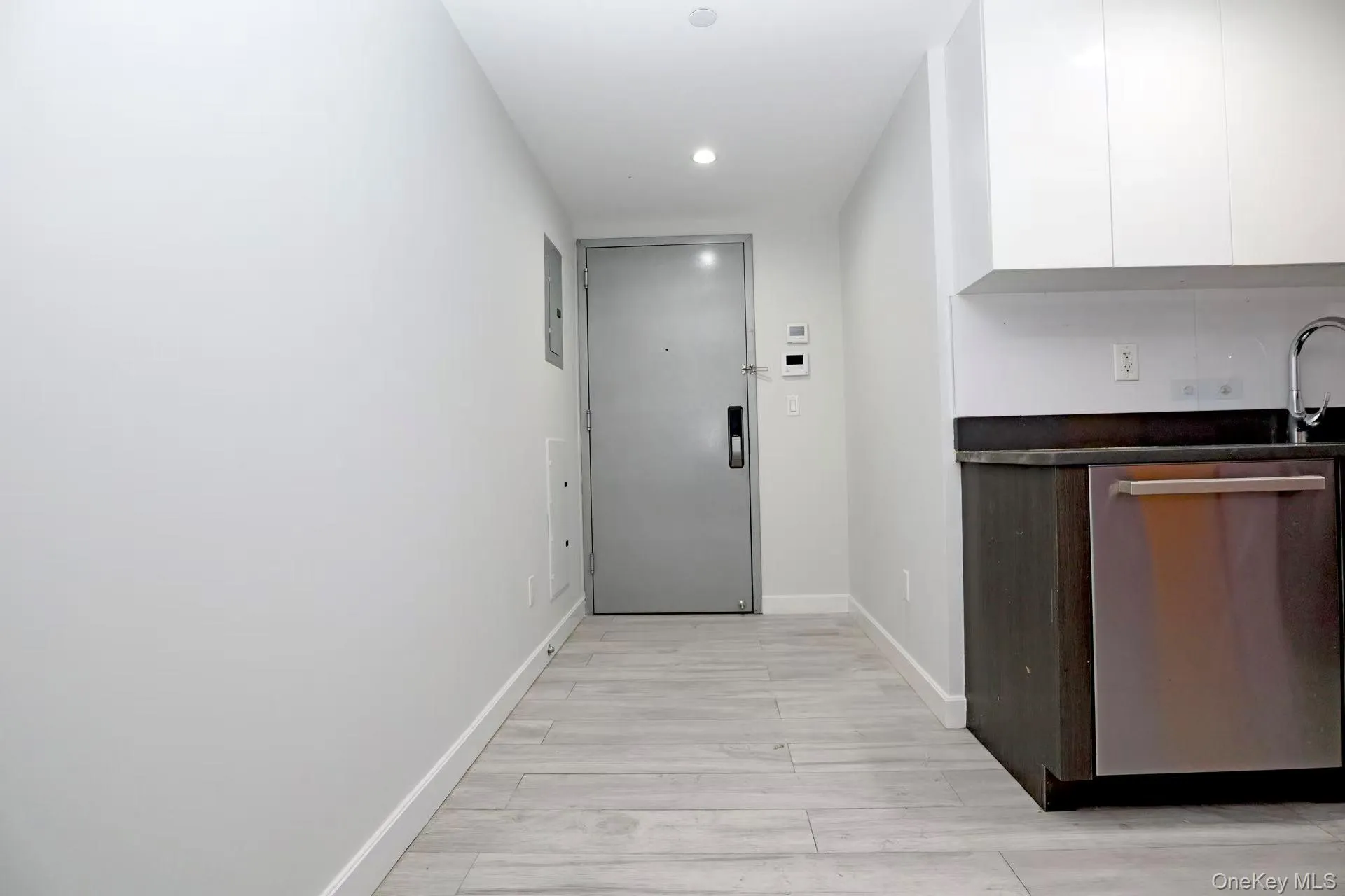 15815 Union Turnpike, New York, NY, 3 Bedrooms Bedrooms, 7 Rooms Rooms,2 BathroomsBathrooms,Residential,For Rent,Union,0,947416 15815 Union Turnpike, New York, NY, 3 Bedrooms Bedrooms, 7 Rooms Rooms,2 BathroomsBathrooms,Residential,For Rent,Union,0,947416