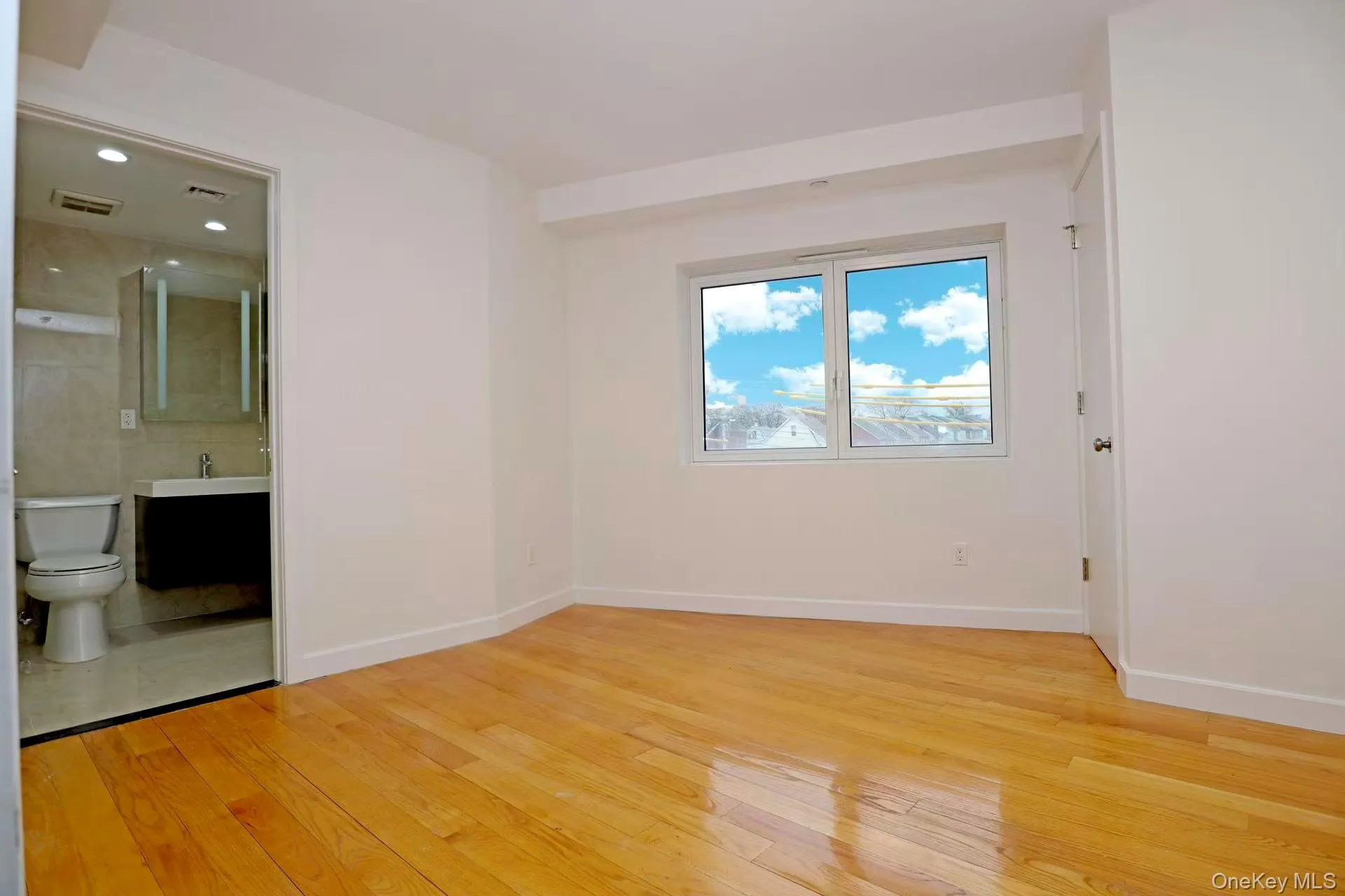 15815 Union Turnpike, New York, NY, 3 Bedrooms Bedrooms, 7 Rooms Rooms,2 BathroomsBathrooms,Residential,For Rent,Union,0,947416 15815 Union Turnpike, New York, NY, 3 Bedrooms Bedrooms, 7 Rooms Rooms,2 BathroomsBathrooms,Residential,For Rent,Union,0,947416