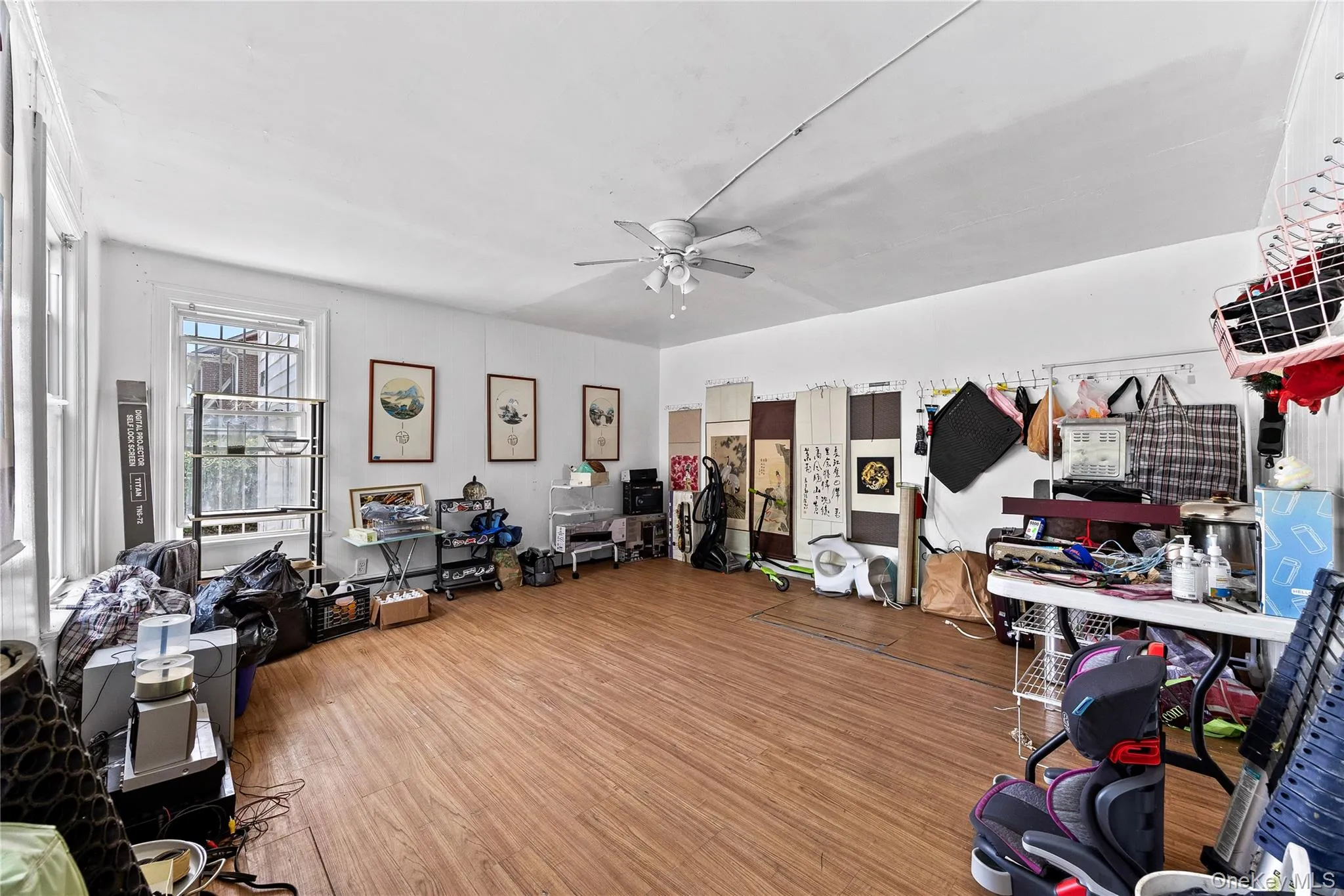 52-06 Bowne Street, New York, NY, 6 Bedrooms Bedrooms, 10 Rooms Rooms,4 BathroomsBathrooms,Residential,For Rent,Bowne,0,947445 52-06 Bowne Street, New York, NY, 6 Bedrooms Bedrooms, 10 Rooms Rooms,4 BathroomsBathrooms,Residential,For Rent,Bowne,0,947445
