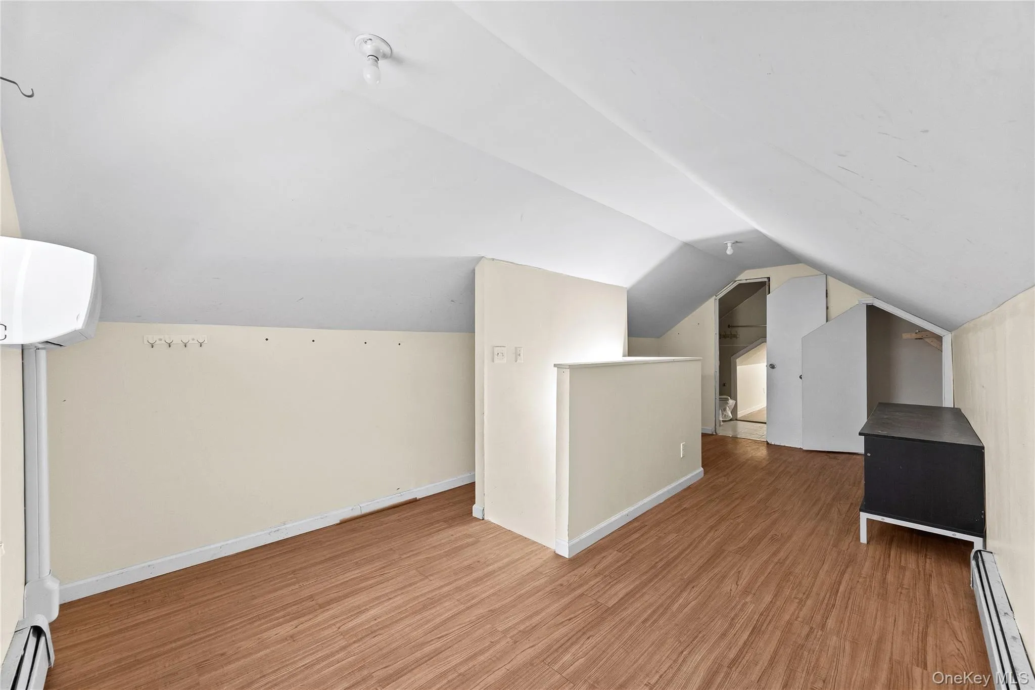 52-06 Bowne Street, New York, NY, 6 Bedrooms Bedrooms, 10 Rooms Rooms,4 BathroomsBathrooms,Residential,For Rent,Bowne,0,947445 52-06 Bowne Street, New York, NY, 6 Bedrooms Bedrooms, 10 Rooms Rooms,4 BathroomsBathrooms,Residential,For Rent,Bowne,0,947445
