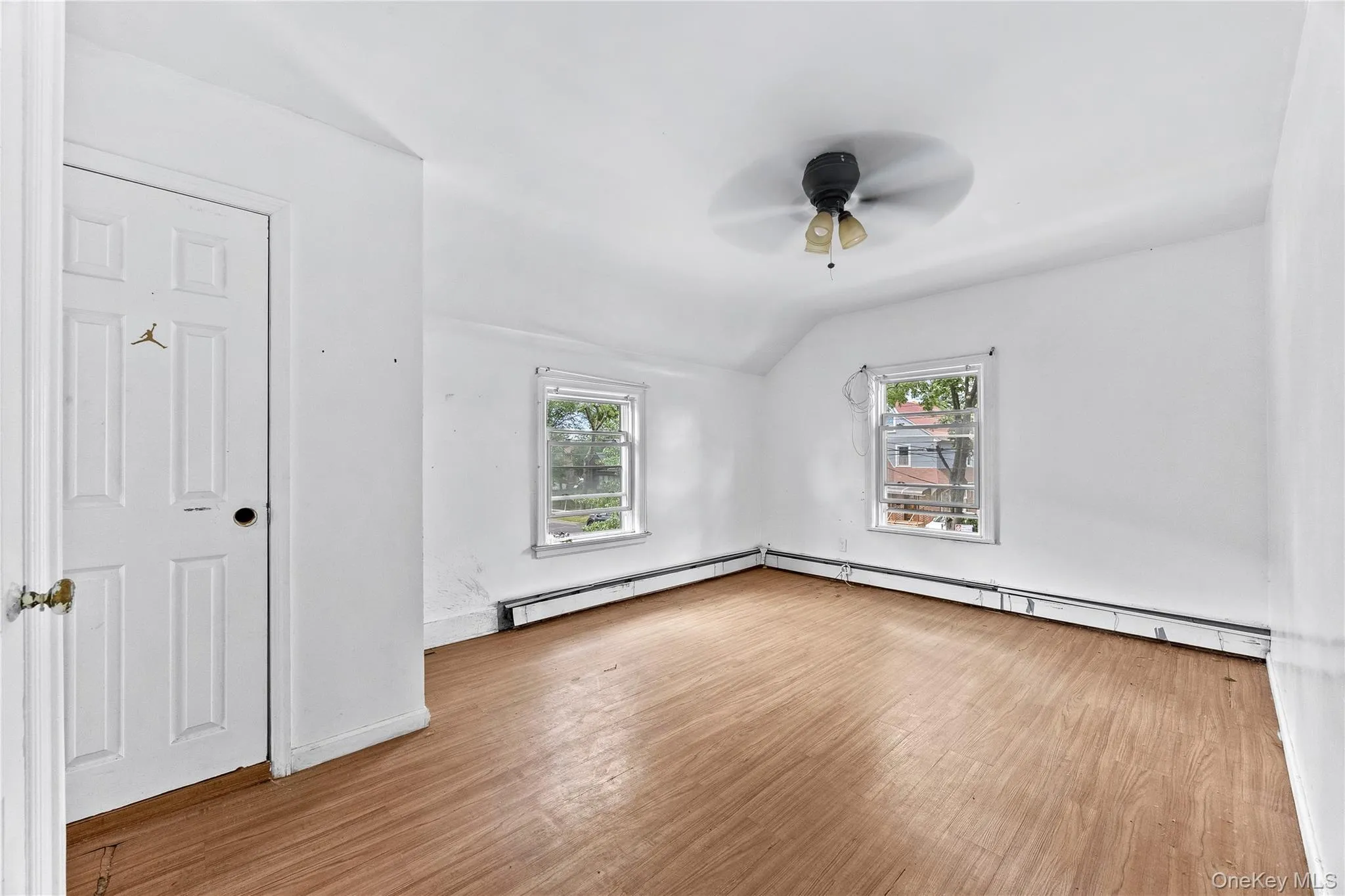 52-06 Bowne Street, New York, NY, 6 Bedrooms Bedrooms, 10 Rooms Rooms,4 BathroomsBathrooms,Residential,For Rent,Bowne,0,947445 52-06 Bowne Street, New York, NY, 6 Bedrooms Bedrooms, 10 Rooms Rooms,4 BathroomsBathrooms,Residential,For Rent,Bowne,0,947445