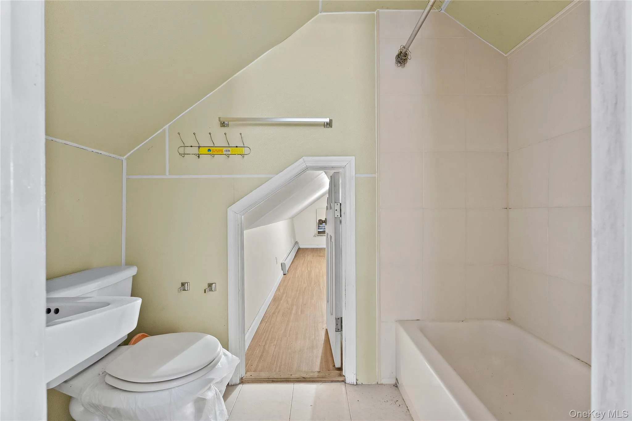 52-06 Bowne Street, New York, NY, 6 Bedrooms Bedrooms, 10 Rooms Rooms,4 BathroomsBathrooms,Residential,For Rent,Bowne,0,947445 52-06 Bowne Street, New York, NY, 6 Bedrooms Bedrooms, 10 Rooms Rooms,4 BathroomsBathrooms,Residential,For Rent,Bowne,0,947445