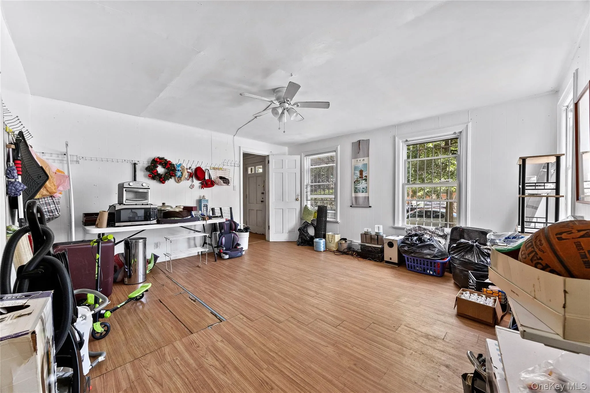 52-06 Bowne Street, New York, NY, 6 Bedrooms Bedrooms, 10 Rooms Rooms,4 BathroomsBathrooms,Residential,For Rent,Bowne,0,947445 52-06 Bowne Street, New York, NY, 6 Bedrooms Bedrooms, 10 Rooms Rooms,4 BathroomsBathrooms,Residential,For Rent,Bowne,0,947445