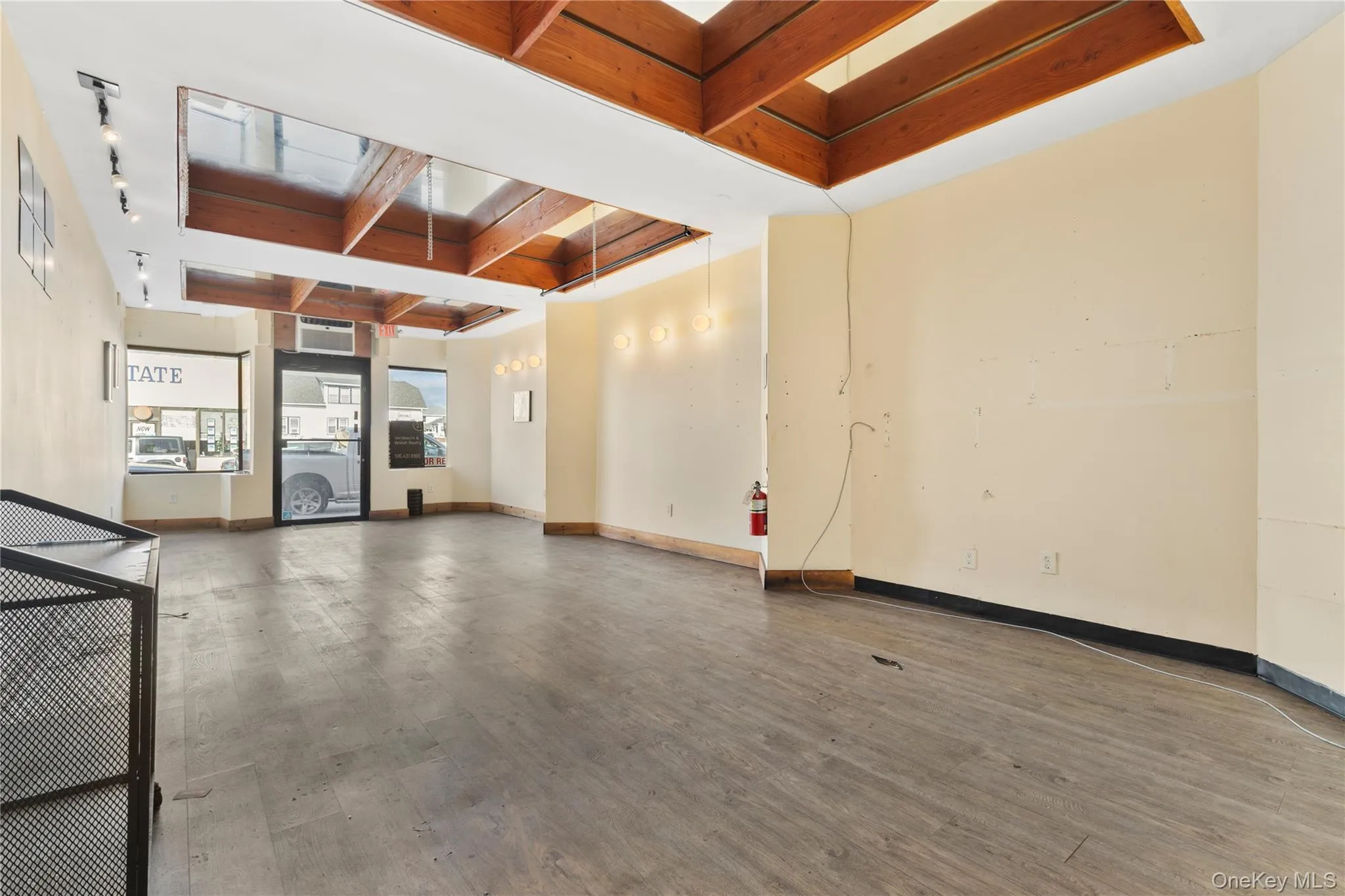 1048 Beech Street, Long Beach, NY, ,Commercial Lease,Idx,Beech,0,947488 1048 Beech Street, Long Beach, NY, ,Commercial Lease,Idx,Beech,0,947488