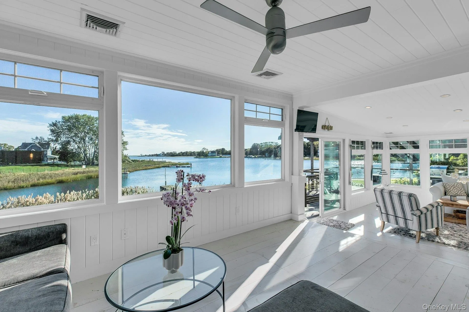 7 Springville Circle, Southampton, New York 11946