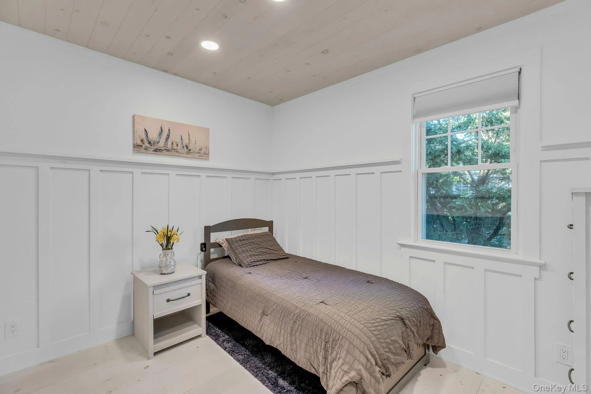 7 Springville Circle, Southampton, New York 11946