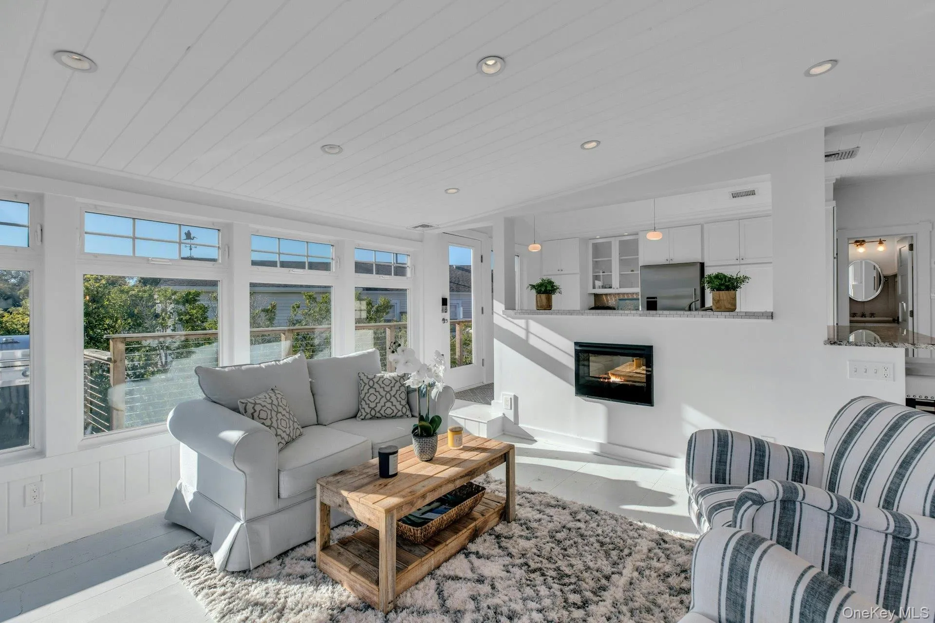 7 Springville Circle, Southampton, New York 11946