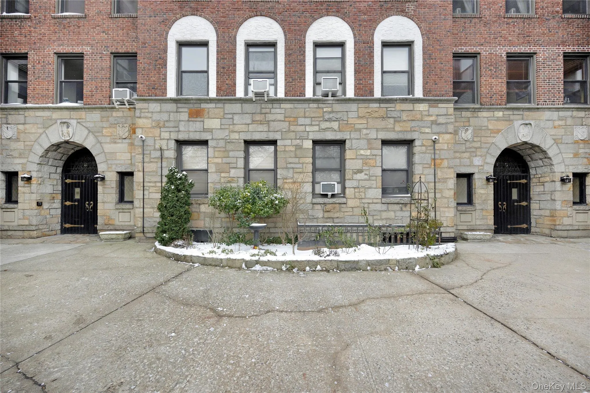 7716 Austin Street, New York, NY, 1 Bedroom Bedrooms, 4 Rooms Rooms,1 BathroomBathrooms,Residential,For Rent,Austin Street,0,947580 7716 Austin Street, New York, NY, 1 Bedroom Bedrooms, 4 Rooms Rooms,1 BathroomBathrooms,Residential,For Rent,Austin Street,0,947580