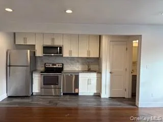 155 Main Street, Oyster Bay, NY, 1 Room Rooms,1 BathroomBathrooms,Residential Lease,Idx,Main,0,947594 155 Main Street, Oyster Bay, NY, 1 Room Rooms,1 BathroomBathrooms,Residential Lease,Idx,Main,0,947594