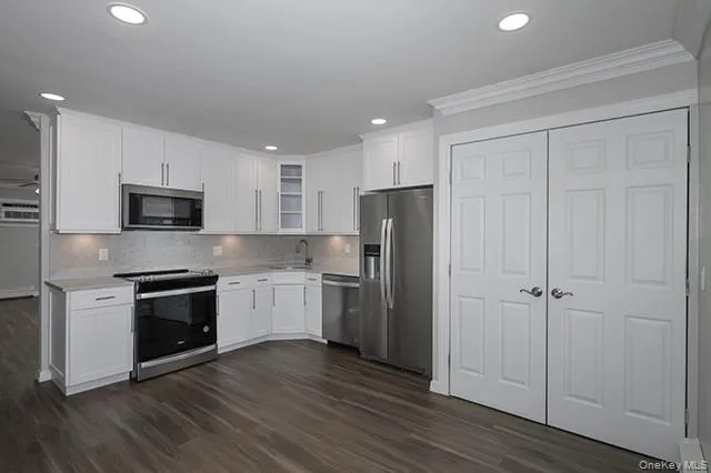 298 Cassa Loop, Brookhaven, NY, 2 Bedrooms Bedrooms, 6 Rooms Rooms,2 BathroomsBathrooms,Residential Lease,Idx,Cassa,0,947626 298 Cassa Loop, Brookhaven, NY, 2 Bedrooms Bedrooms, 6 Rooms Rooms,2 BathroomsBathrooms,Residential Lease,Idx,Cassa,0,947626