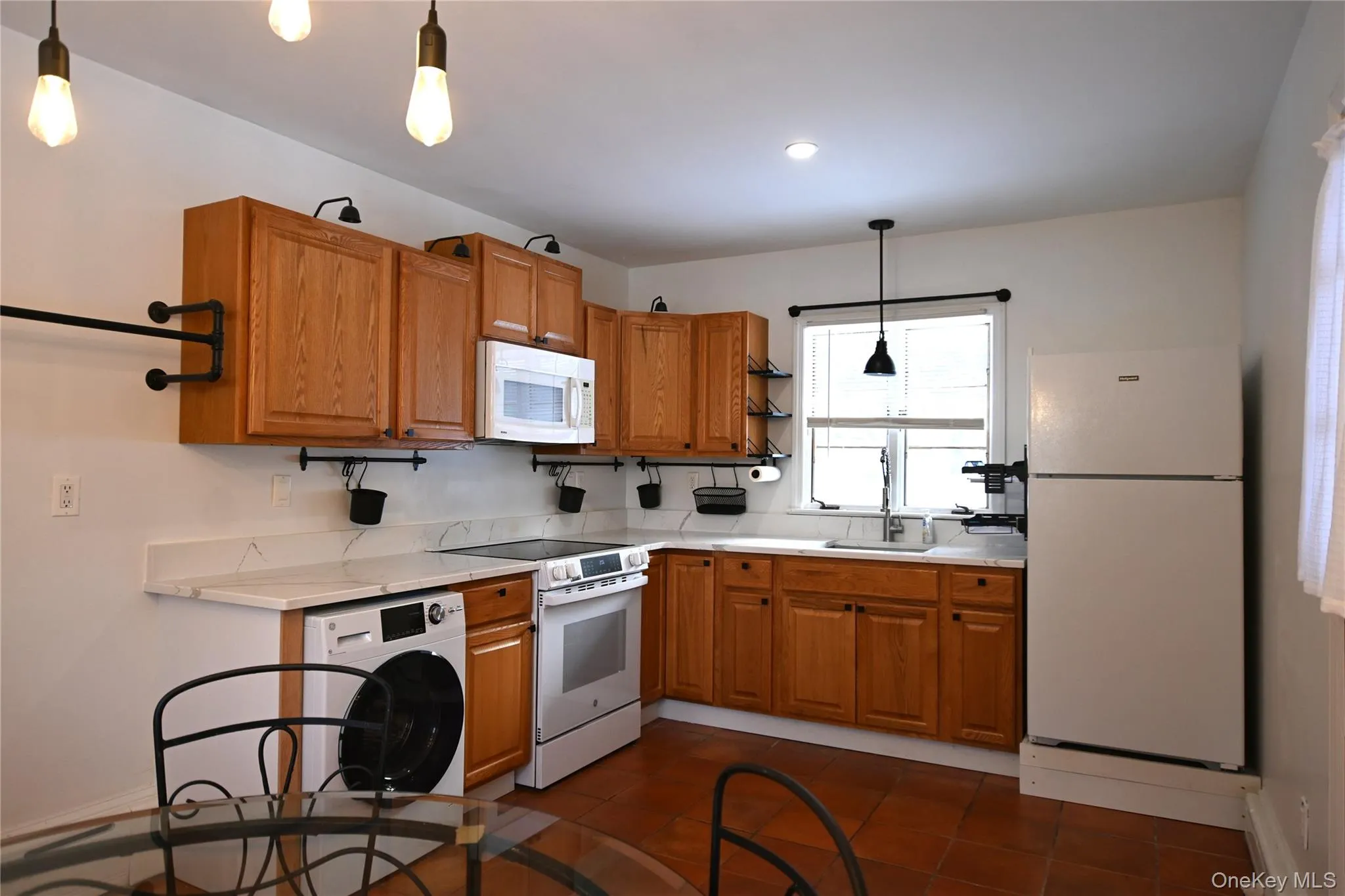 86 Mill House Road, Marlboro, NY, 2 Bedrooms Bedrooms, 4 Rooms Rooms,1 BathroomBathrooms,Residential Lease,Idx,Mill House,0,947673 86 Mill House Road, Marlboro, NY, 2 Bedrooms Bedrooms, 4 Rooms Rooms,1 BathroomBathrooms,Residential Lease,Idx,Mill House,0,947673