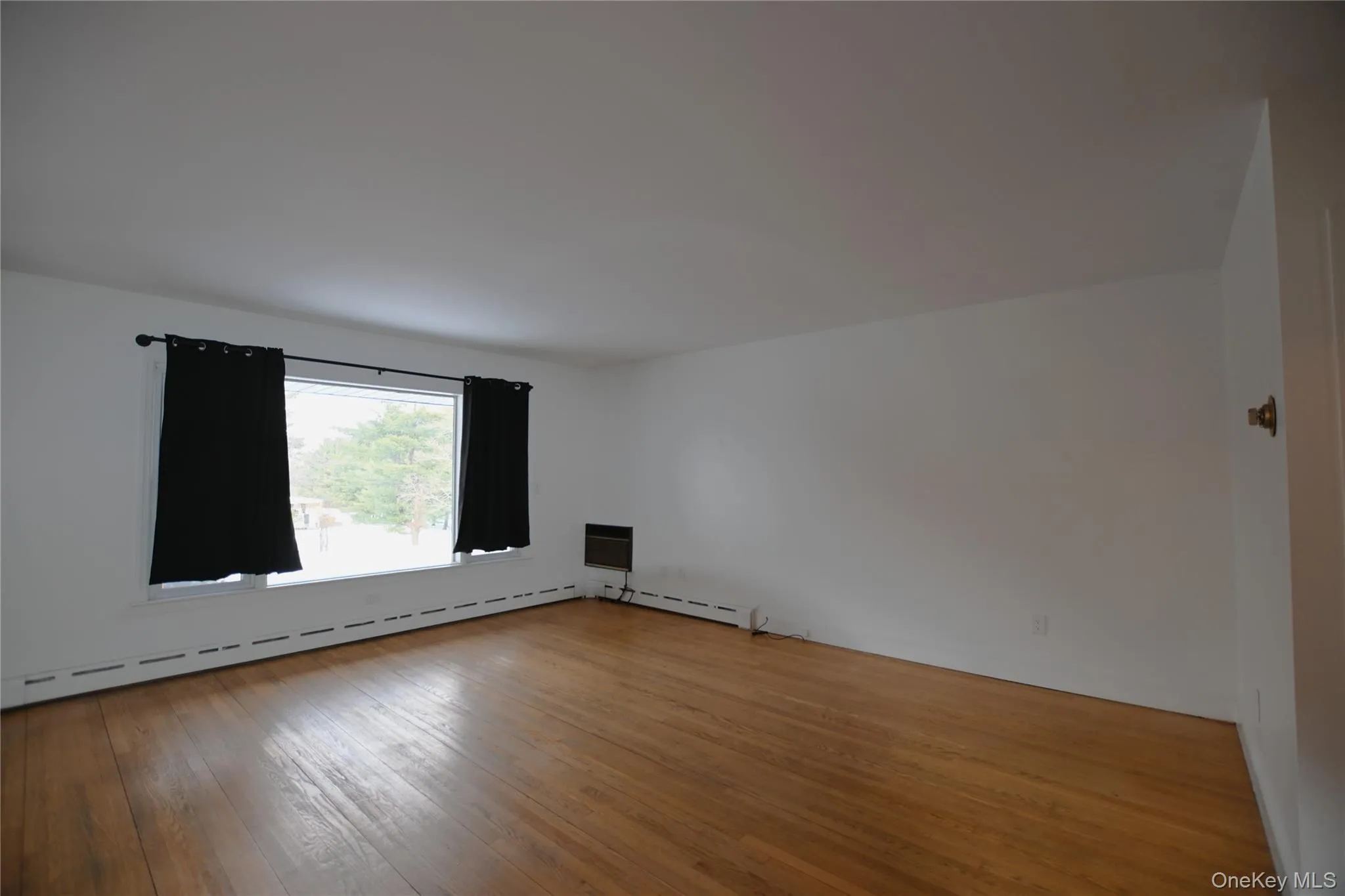 86 Mill House Road, Marlboro, NY, 2 Bedrooms Bedrooms, 4 Rooms Rooms,1 BathroomBathrooms,Residential Lease,Idx,Mill House,0,947673 86 Mill House Road, Marlboro, NY, 2 Bedrooms Bedrooms, 4 Rooms Rooms,1 BathroomBathrooms,Residential Lease,Idx,Mill House,0,947673