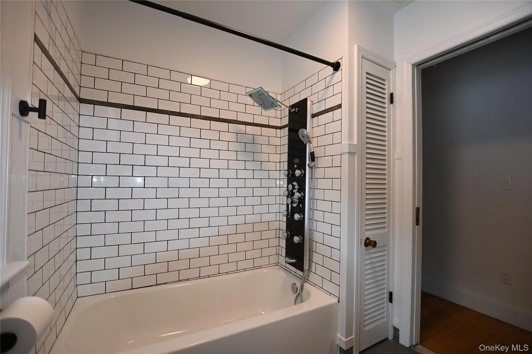 86 Mill House Road, Marlboro, NY, 2 Bedrooms Bedrooms, 4 Rooms Rooms,1 BathroomBathrooms,Residential Lease,Idx,Mill House,0,947673 86 Mill House Road, Marlboro, NY, 2 Bedrooms Bedrooms, 4 Rooms Rooms,1 BathroomBathrooms,Residential Lease,Idx,Mill House,0,947673