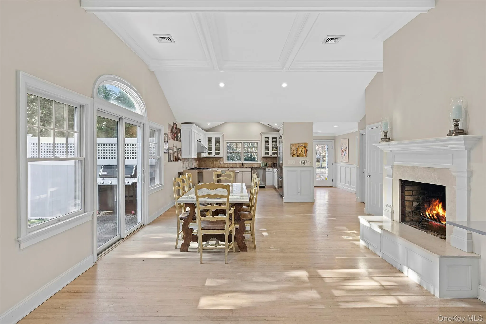 122 Beach Road, Southampton, NY, 3 Bedrooms Bedrooms, 10 Rooms Rooms,4 BathroomsBathrooms,Residential,For Rent,Beach,0,947678 122 Beach Road, Southampton, NY, 3 Bedrooms Bedrooms, 10 Rooms Rooms,4 BathroomsBathrooms,Residential,For Rent,Beach,0,947678