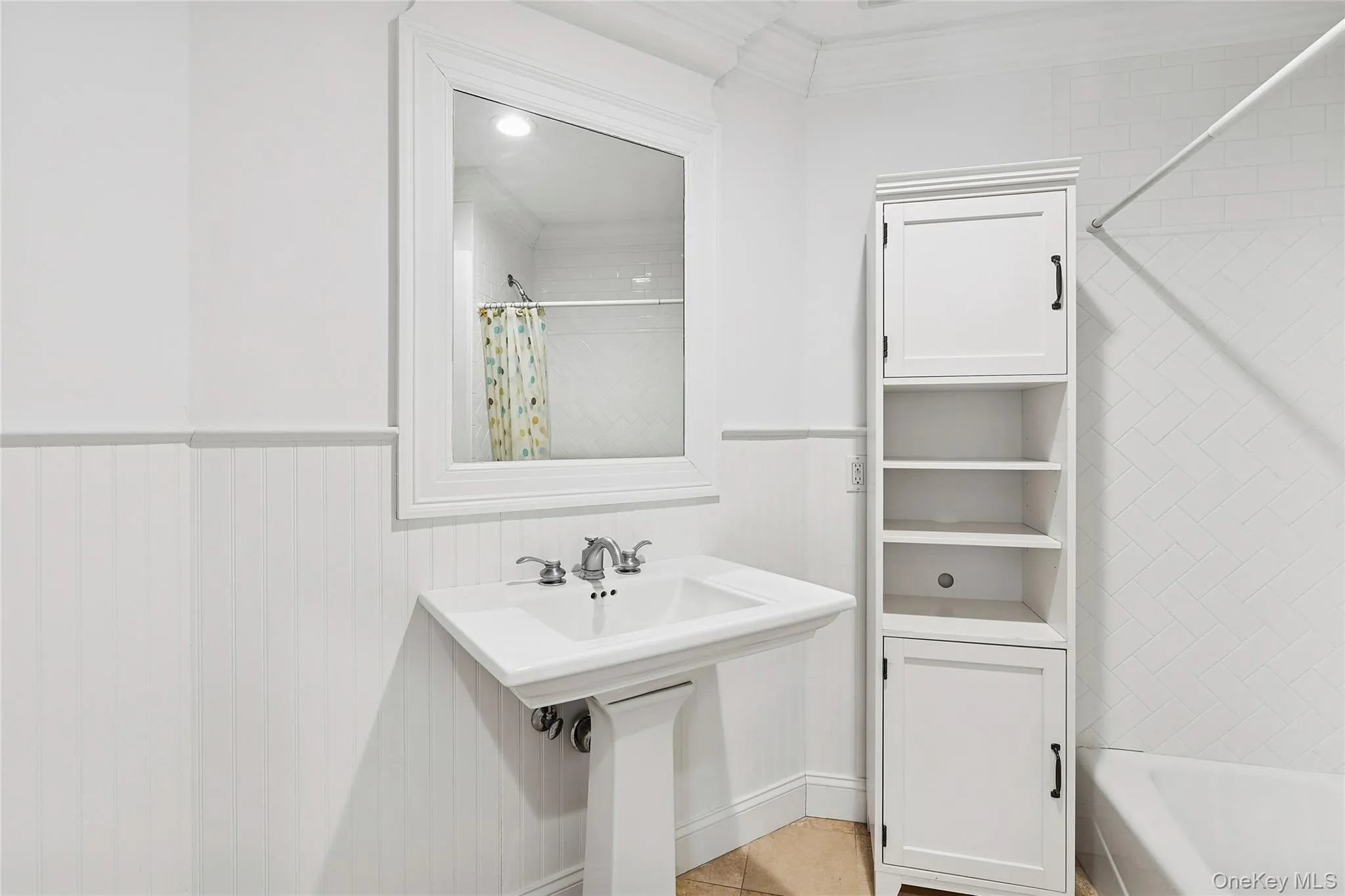 122 Beach Road, Southampton, NY, 3 Bedrooms Bedrooms, 10 Rooms Rooms,4 BathroomsBathrooms,Residential,For Rent,Beach,0,947678 122 Beach Road, Southampton, NY, 3 Bedrooms Bedrooms, 10 Rooms Rooms,4 BathroomsBathrooms,Residential,For Rent,Beach,0,947678