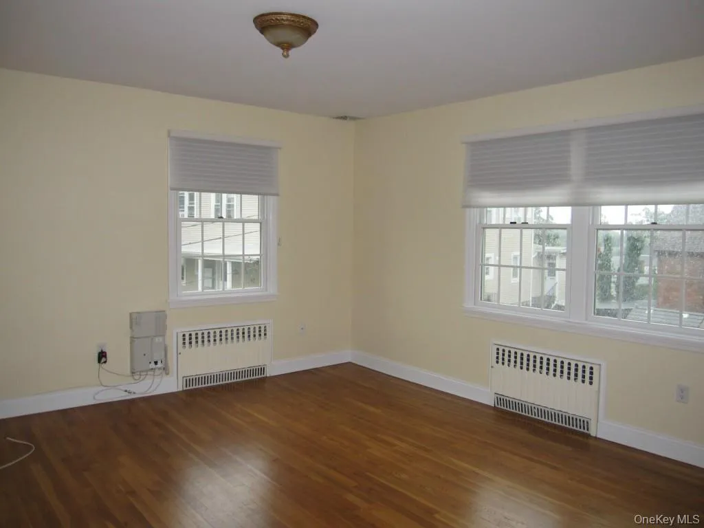 62 Soundview Street, New Rochelle, NY, 4 Bedrooms Bedrooms, 8 Rooms Rooms,3 BathroomsBathrooms,Residential Lease,Idx,Soundview,0,947707 62 Soundview Street, New Rochelle, NY, 4 Bedrooms Bedrooms, 8 Rooms Rooms,3 BathroomsBathrooms,Residential Lease,Idx,Soundview,0,947707