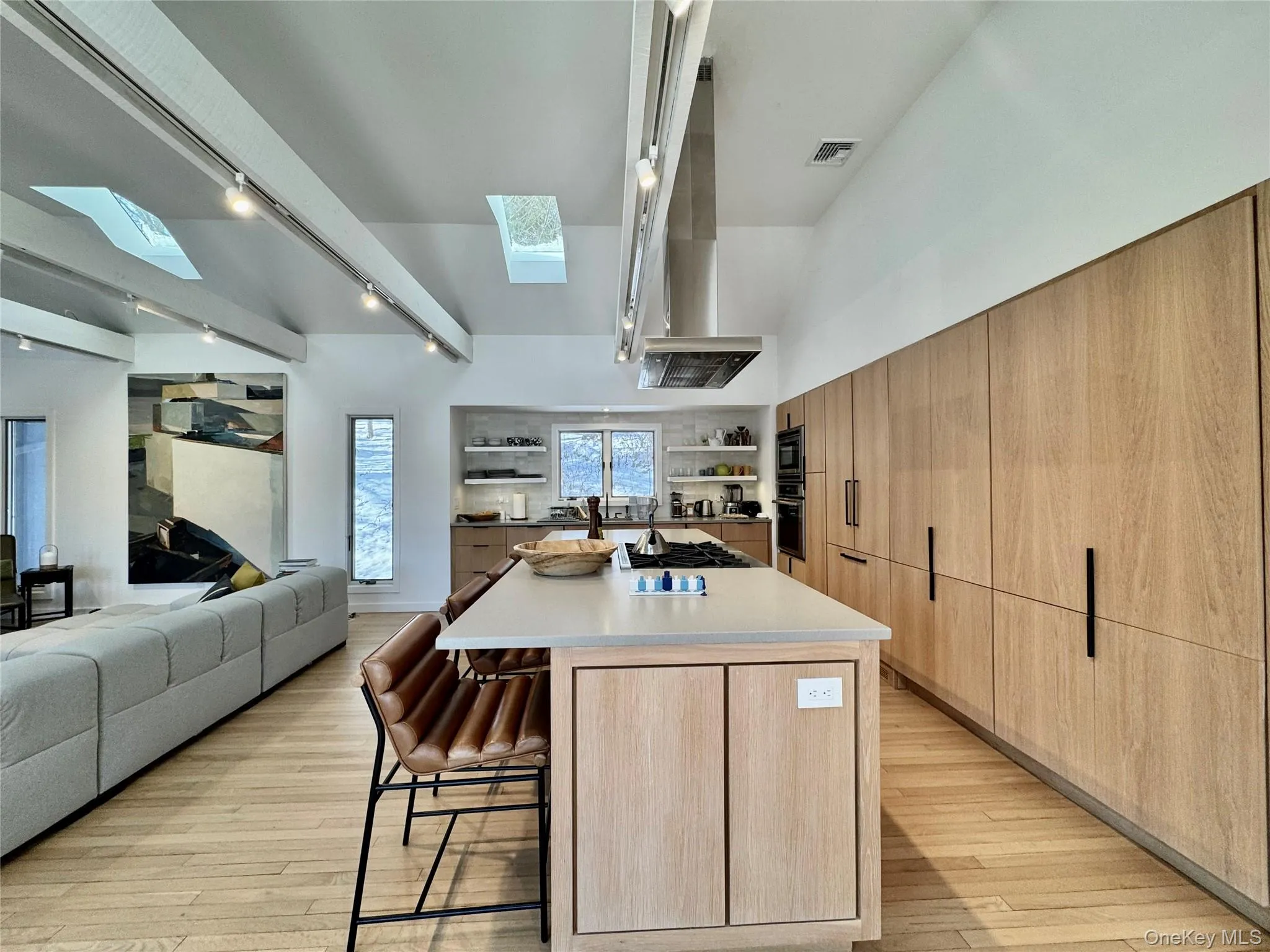 Fabulous, large open kitchen Fabulous, large open kitchen