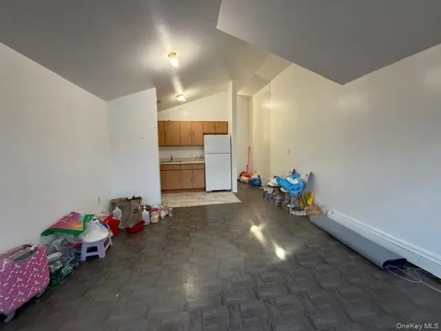 317 Torry Avenue, New York, NY, 1 Bedroom Bedrooms, 2 Rooms Rooms,1 BathroomBathrooms,Residential Lease,Idx,Torry,0,947797 317 Torry Avenue, New York, NY, 1 Bedroom Bedrooms, 2 Rooms Rooms,1 BathroomBathrooms,Residential Lease,Idx,Torry,0,947797