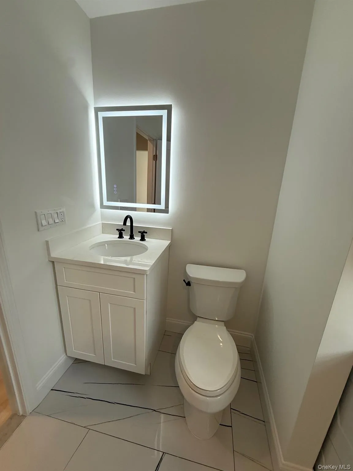 7 Hoover Avenue, Smithtown, NY, 2 Bedrooms Bedrooms, 4 Rooms Rooms,1 BathroomBathrooms,Residential Lease,For Rent,Hoover,0,947808 7 Hoover Avenue, Smithtown, NY, 2 Bedrooms Bedrooms, 4 Rooms Rooms,1 BathroomBathrooms,Residential Lease,For Rent,Hoover,0,947808