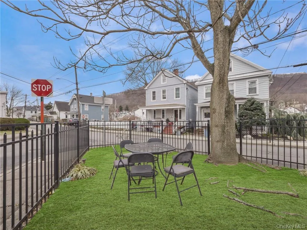 View of yard with a residential view View of yard with a residential view