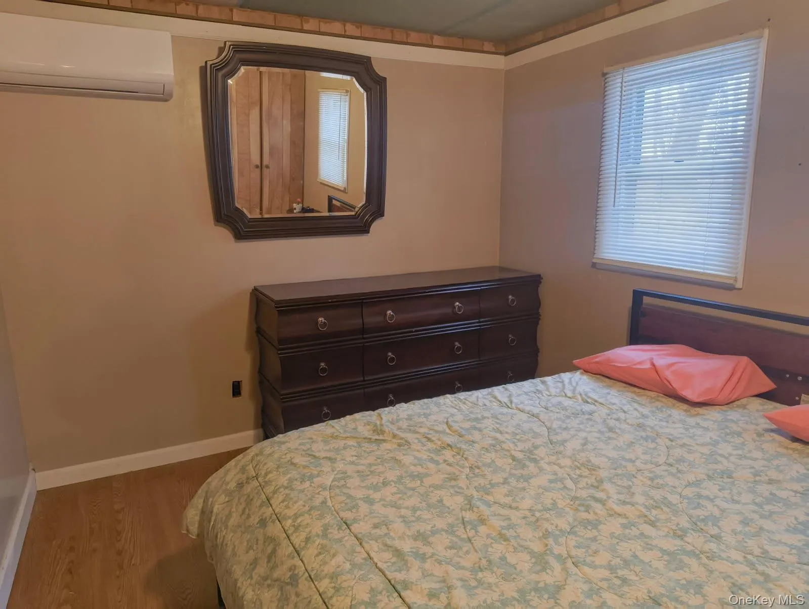 18 Maple Street, Fallsburg, NY, 2 Bedrooms Bedrooms, 5 Rooms Rooms,1 BathroomBathrooms,Residential Lease,Idx,Maple,0,947894 18 Maple Street, Fallsburg, NY, 2 Bedrooms Bedrooms, 5 Rooms Rooms,1 BathroomBathrooms,Residential Lease,Idx,Maple,0,947894