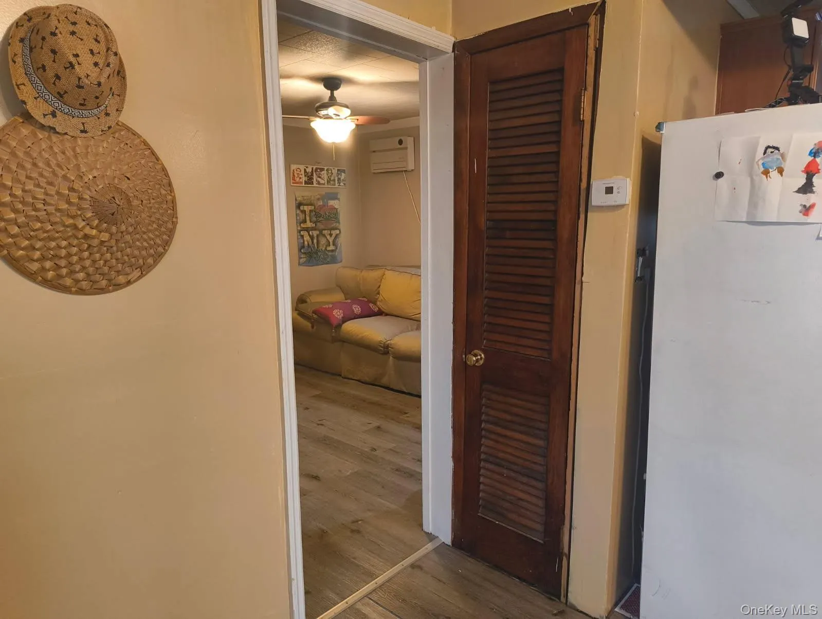 18 Maple Street, Fallsburg, NY, 2 Bedrooms Bedrooms, 5 Rooms Rooms,1 BathroomBathrooms,Residential Lease,Idx,Maple,0,947894 18 Maple Street, Fallsburg, NY, 2 Bedrooms Bedrooms, 5 Rooms Rooms,1 BathroomBathrooms,Residential Lease,Idx,Maple,0,947894