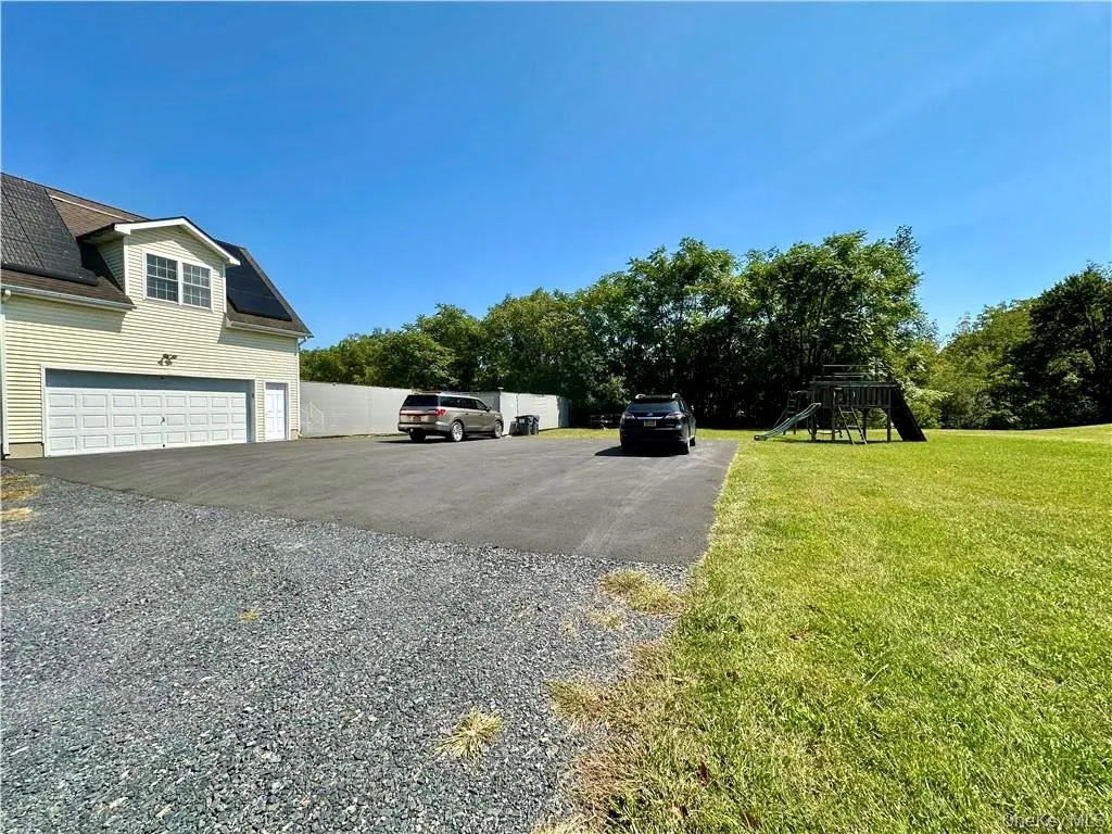 View of dirt / gravel driveway View of dirt / gravel driveway