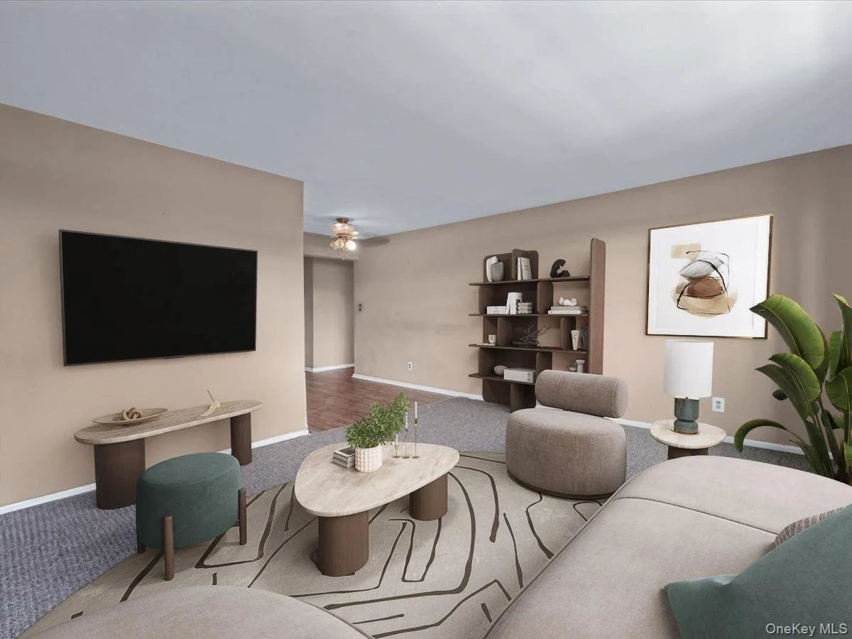 88-25 155th Avenue, New York, NY, 1 Bedroom Bedrooms, 4 Rooms Rooms,1 BathroomBathrooms,Residential Sale,For Rent,155th,0,947949 88-25 155th Avenue, New York, NY, 1 Bedroom Bedrooms, 4 Rooms Rooms,1 BathroomBathrooms,Residential Sale,For Rent,155th,0,947949