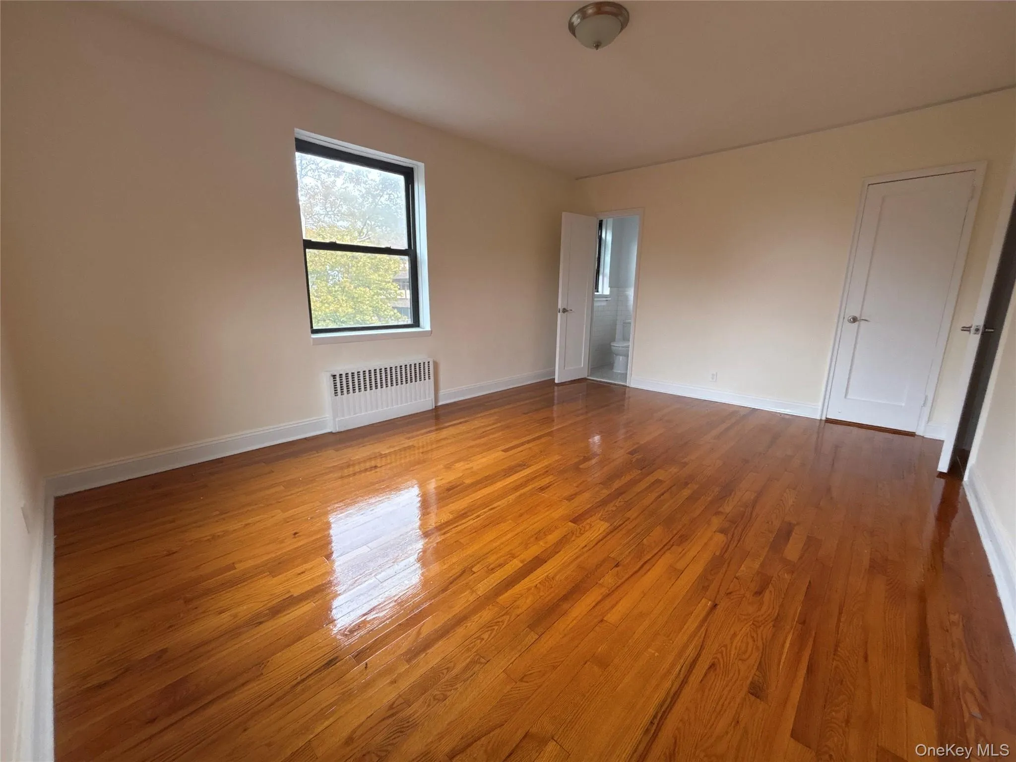 160 Middle Neck Road, North Hempstead, NY, 2 Bedrooms Bedrooms, 5 Rooms Rooms,2 BathroomsBathrooms,Residential Lease,Idx,Middle Neck,0,947975 160 Middle Neck Road, North Hempstead, NY, 2 Bedrooms Bedrooms, 5 Rooms Rooms,2 BathroomsBathrooms,Residential Lease,Idx,Middle Neck,0,947975