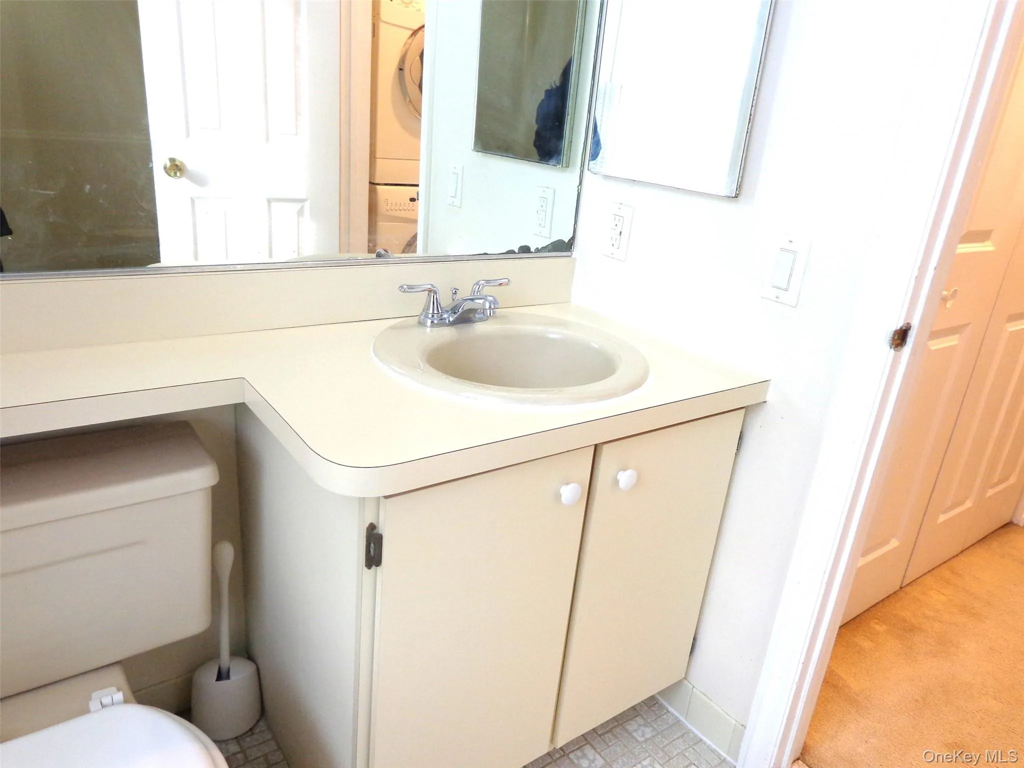 Bathroom with with tub Bathroom with with tub