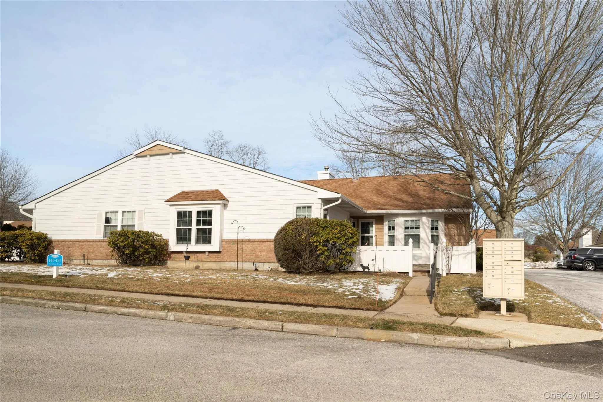 145 Theodore Drive, Brookhaven, NY, 2 Bedrooms Bedrooms, 5 Rooms Rooms,2 BathroomsBathrooms,Residential Lease,For Rent,Theodore,0,KEY948032 145 Theodore Drive, Brookhaven, NY, 2 Bedrooms Bedrooms, 5 Rooms Rooms,2 BathroomsBathrooms,Residential Lease,For Rent,Theodore,0,KEY948032