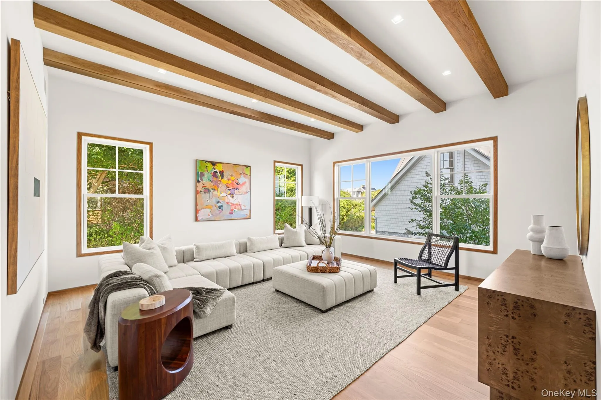 32 Quogo Neck Lane, Southampton, New York 11959