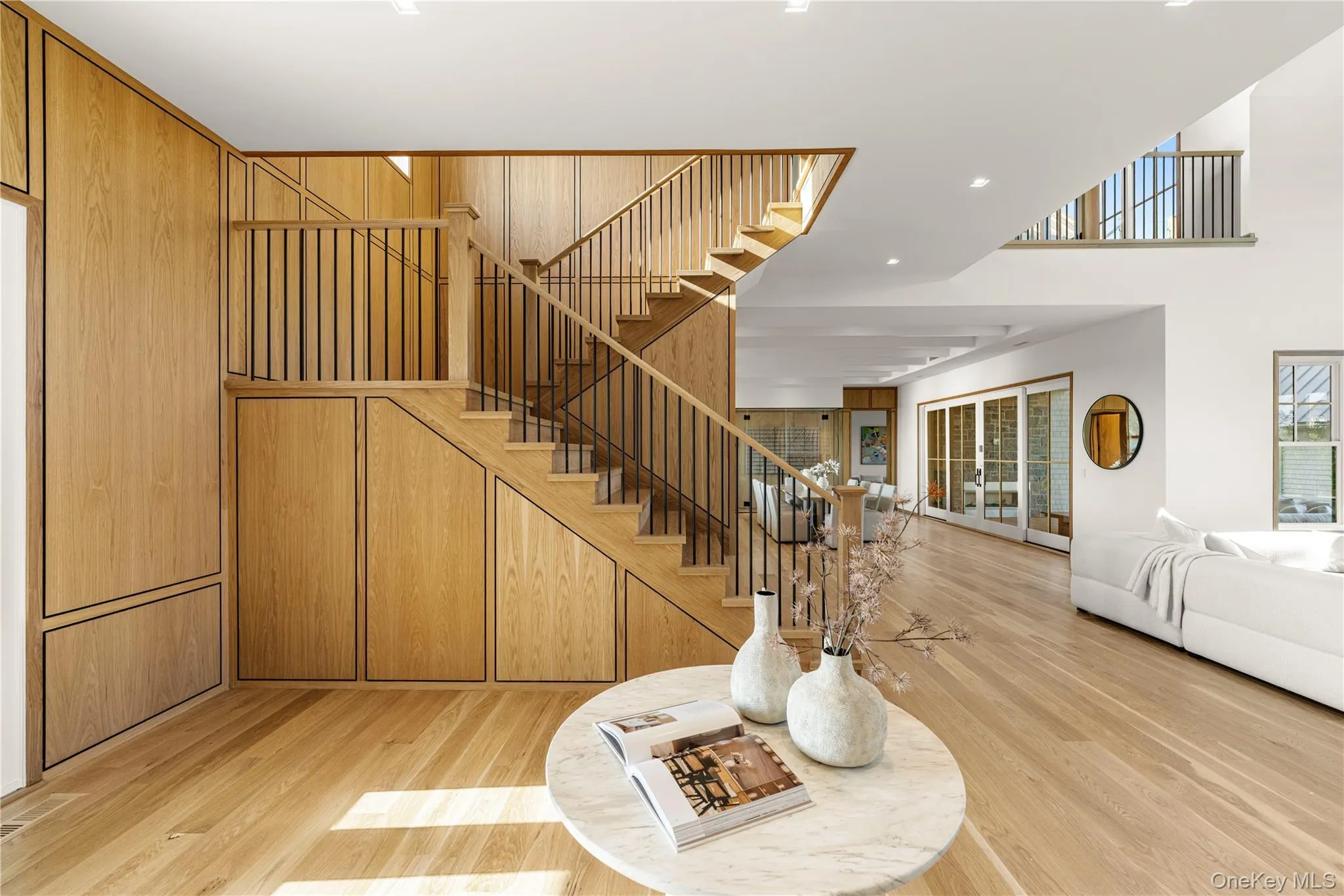 32 Quogo Neck Lane, Southampton, New York 11959