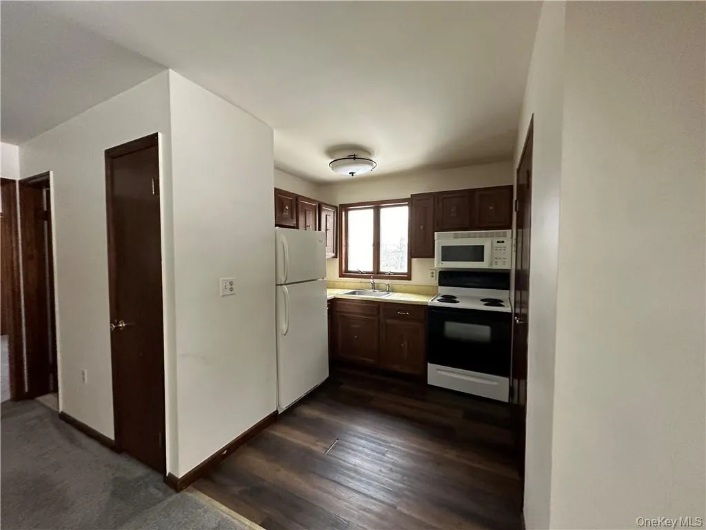 15 Kelly Lane, Crawford, NY, 2 Bedrooms Bedrooms, 4 Rooms Rooms,1 BathroomBathrooms,Residential Lease,Idx,Kelly,0,948085 15 Kelly Lane, Crawford, NY, 2 Bedrooms Bedrooms, 4 Rooms Rooms,1 BathroomBathrooms,Residential Lease,Idx,Kelly,0,948085