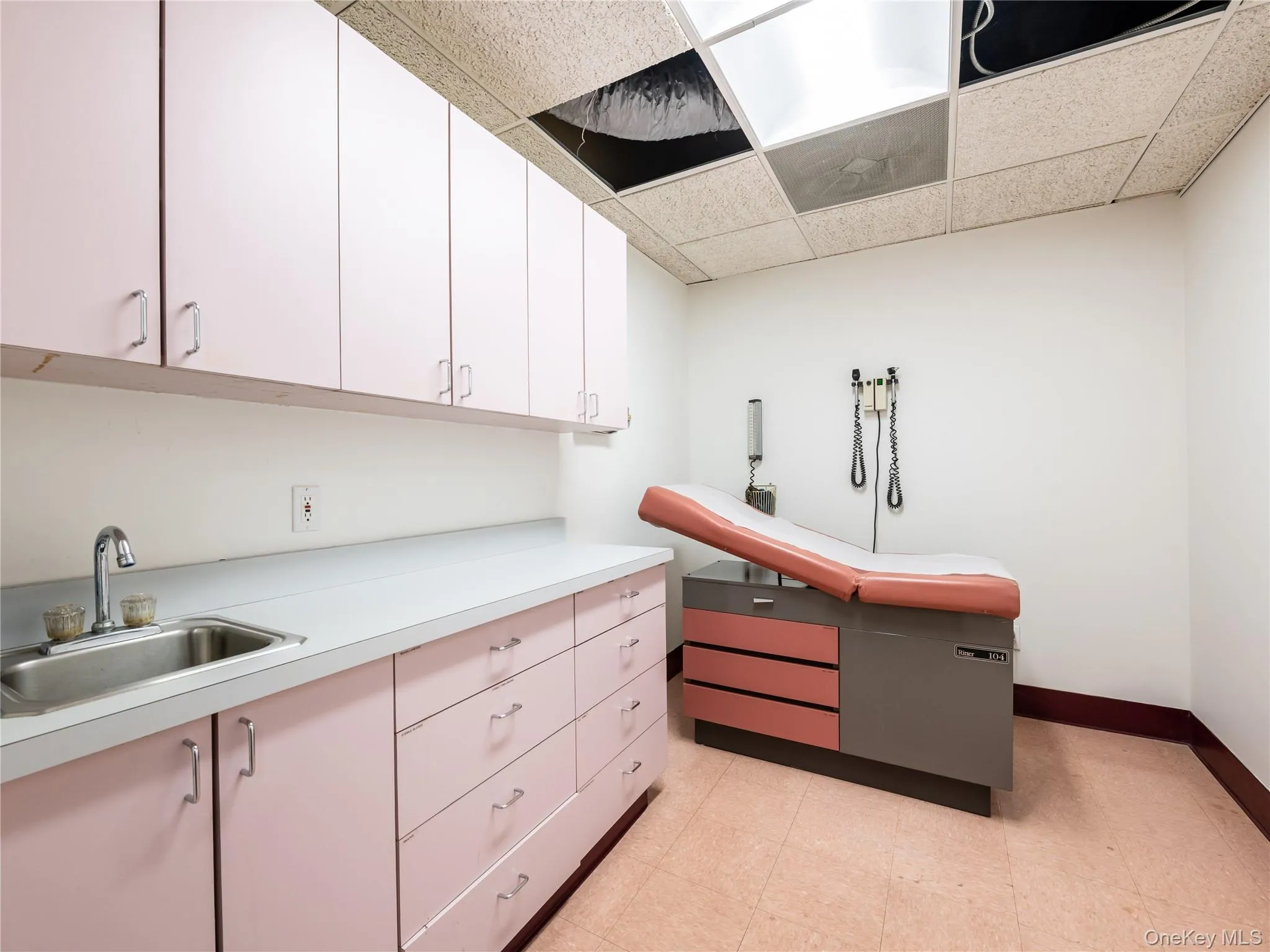 450 Plandome Road, North Hempstead, NY, ,Commercial Lease,Idx,Plandome,0,948087 450 Plandome Road, North Hempstead, NY, ,Commercial Lease,Idx,Plandome,0,948087