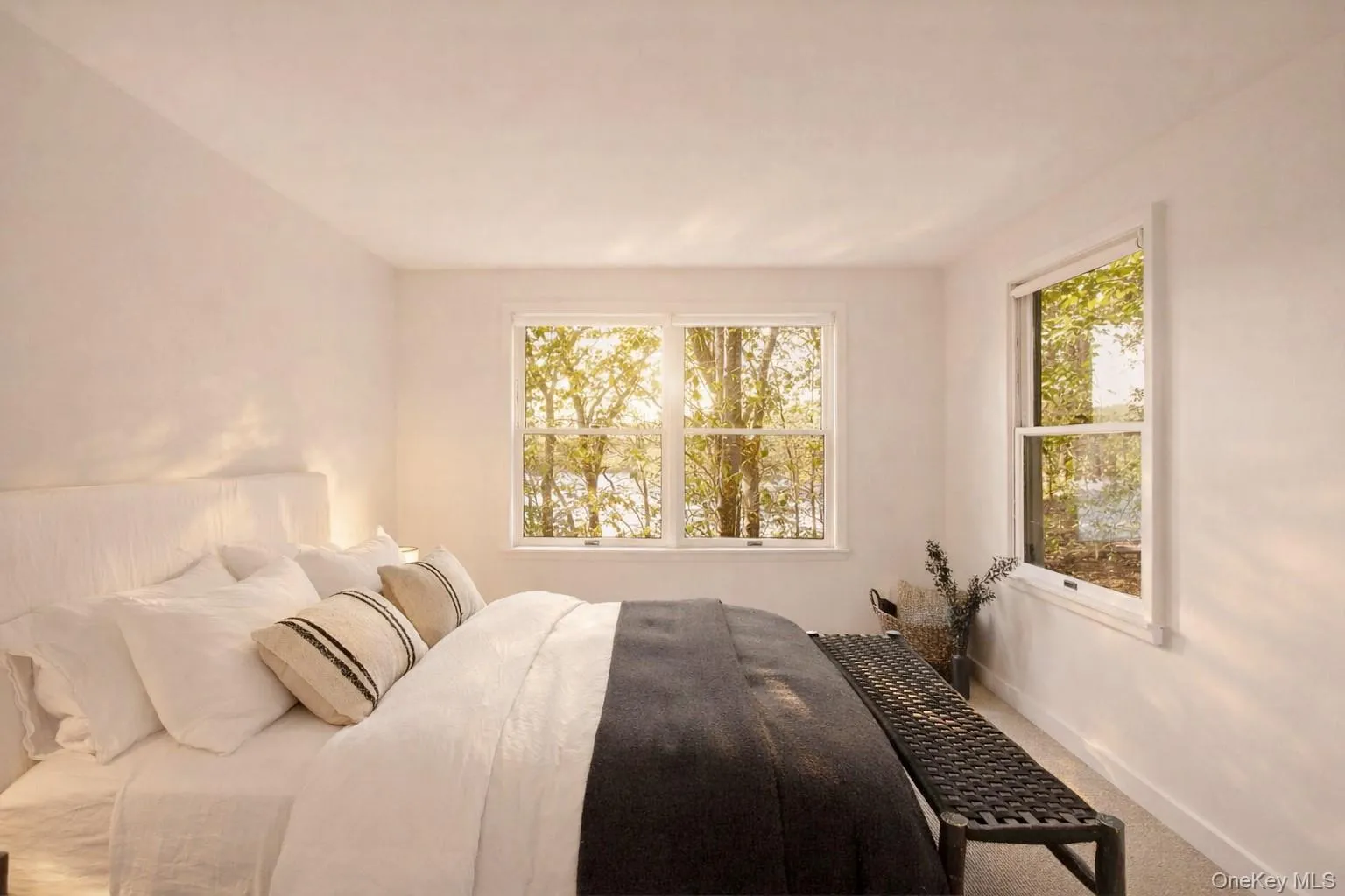 15 Lake View Court, Southampton, NY, 3 Bedrooms Bedrooms, 8 Rooms Rooms,2 BathroomsBathrooms,Residential Lease,For Rent,Lake View,0,948187 15 Lake View Court, Southampton, NY, 3 Bedrooms Bedrooms, 8 Rooms Rooms,2 BathroomsBathrooms,Residential Lease,For Rent,Lake View,0,948187