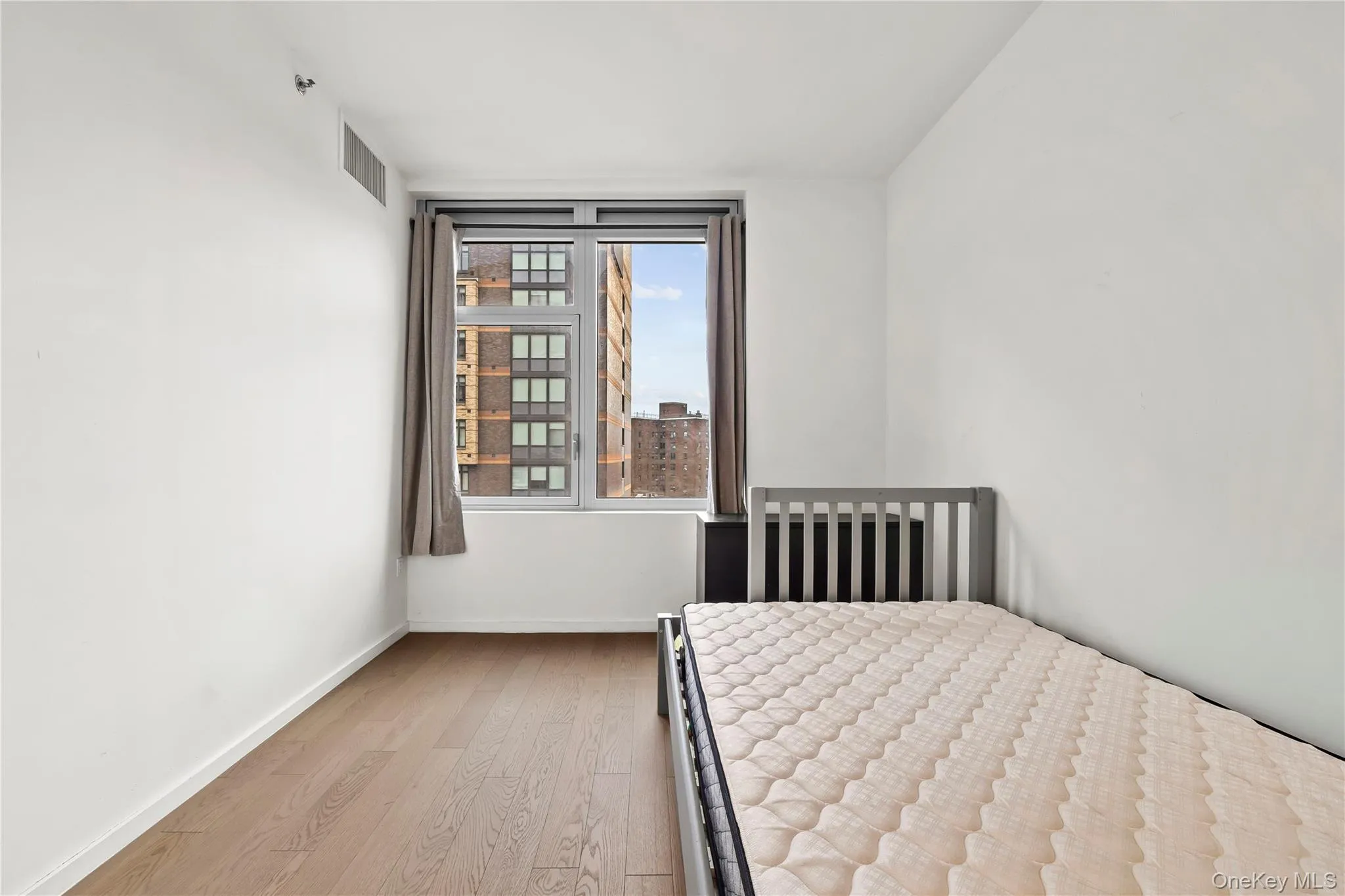 133-27 39th Avenue, New York, NY, 2 Bedrooms Bedrooms, 5 Rooms Rooms,2 BathroomsBathrooms,Residential Lease,Idx,39th,0,948229 133-27 39th Avenue, New York, NY, 2 Bedrooms Bedrooms, 5 Rooms Rooms,2 BathroomsBathrooms,Residential Lease,Idx,39th,0,948229