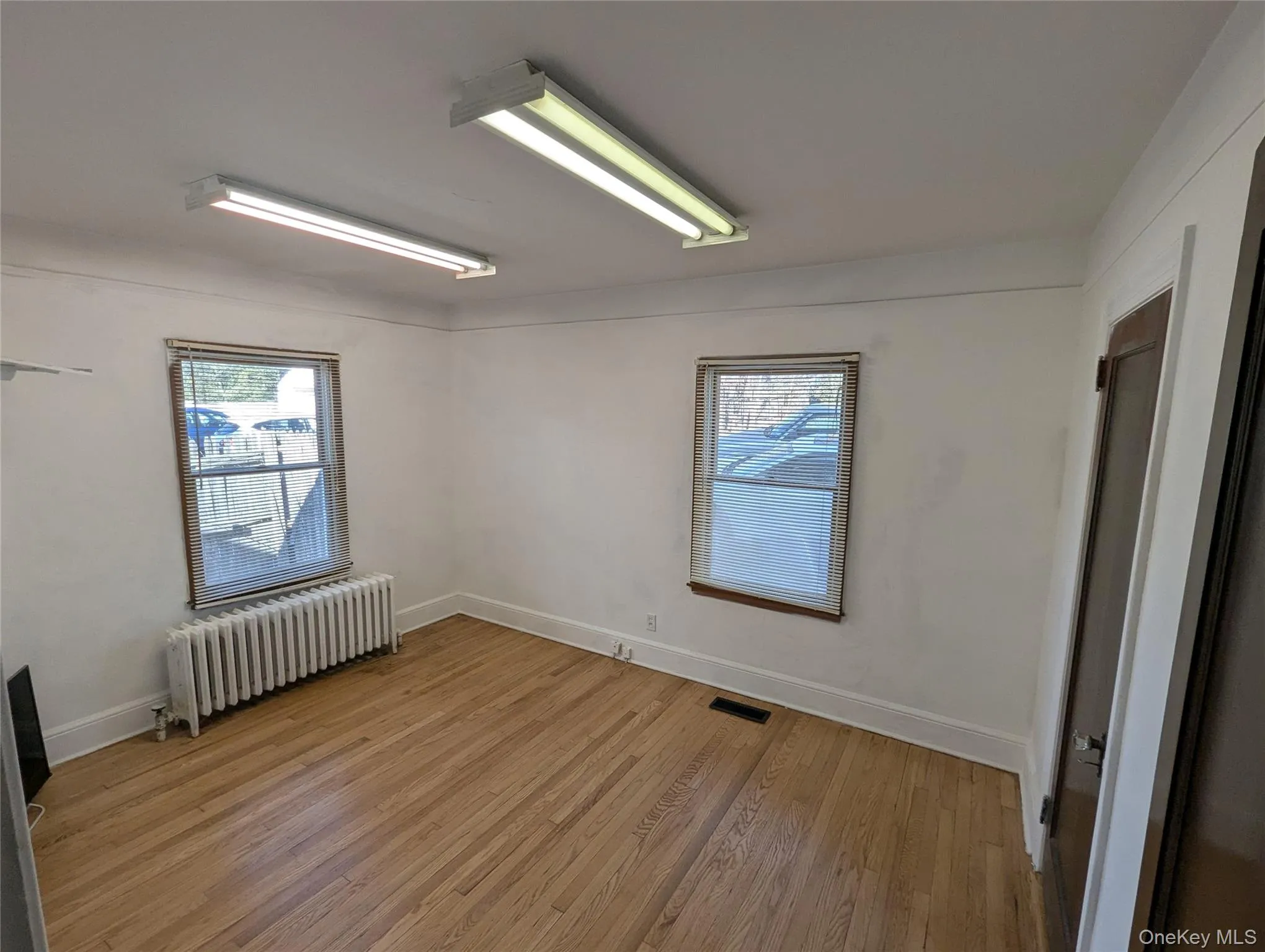 153 Main Street, Smithtown, NY, 3 Bedrooms Bedrooms, 6 Rooms Rooms,1 BathroomBathrooms,Residential Sale,For Rent,Main,0,948257 153 Main Street, Smithtown, NY, 3 Bedrooms Bedrooms, 6 Rooms Rooms,1 BathroomBathrooms,Residential Sale,For Rent,Main,0,948257