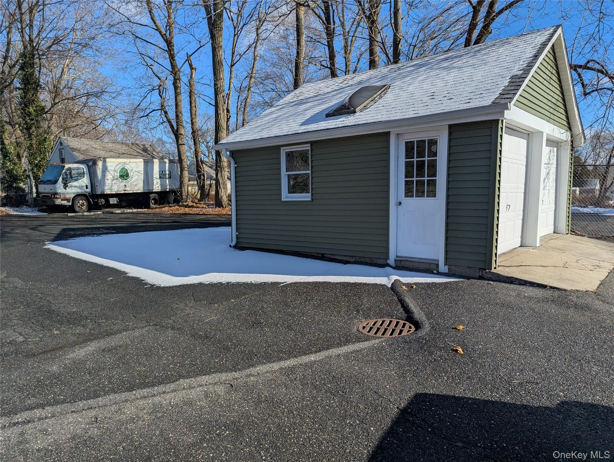 153 Main Street, Smithtown, NY, 3 Bedrooms Bedrooms, 6 Rooms Rooms,1 BathroomBathrooms,Residential Sale,For Rent,Main,0,948257 153 Main Street, Smithtown, NY, 3 Bedrooms Bedrooms, 6 Rooms Rooms,1 BathroomBathrooms,Residential Sale,For Rent,Main,0,948257
