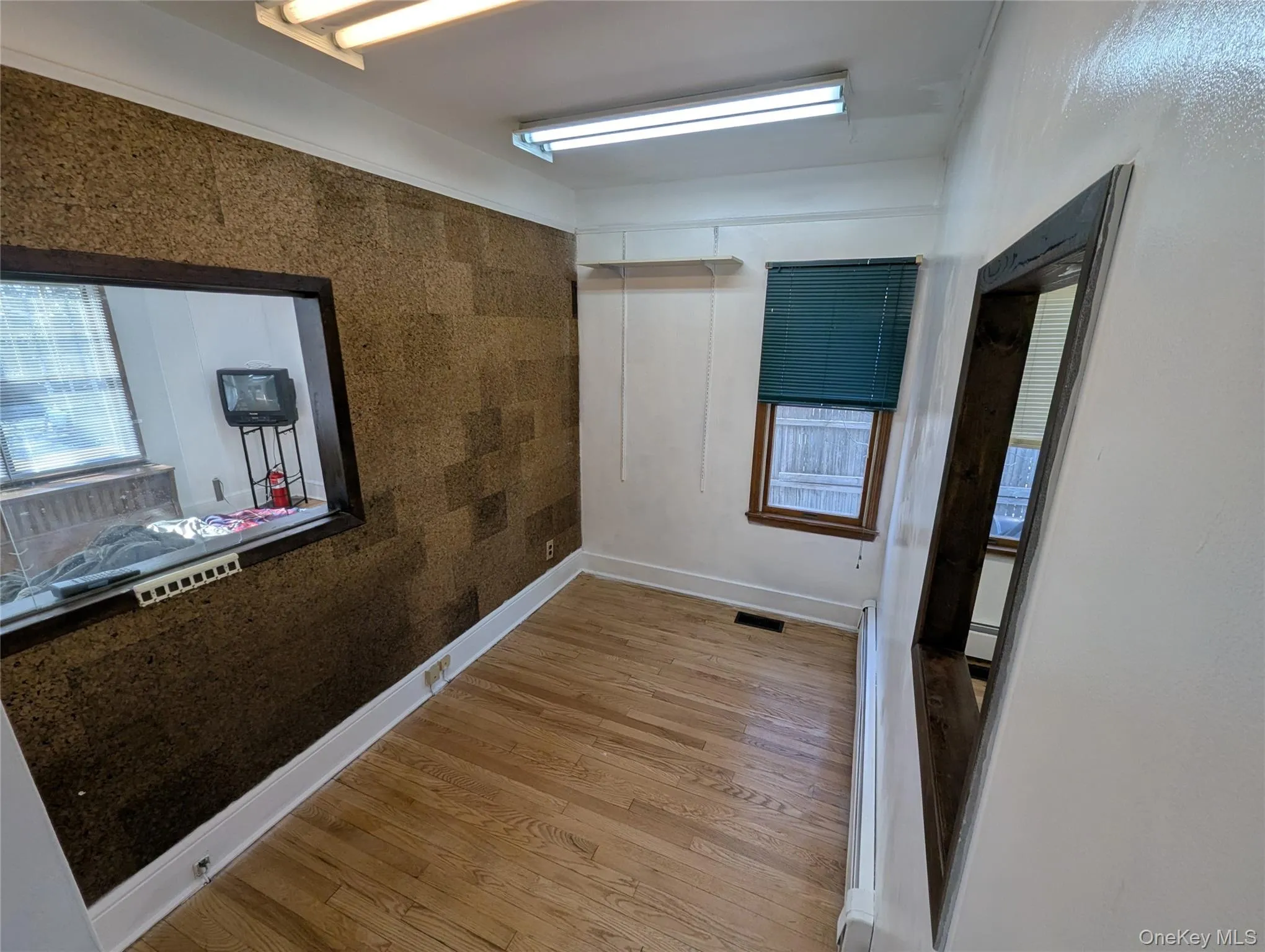 153 Main Street, Smithtown, NY, 3 Bedrooms Bedrooms, 6 Rooms Rooms,1 BathroomBathrooms,Residential Sale,For Rent,Main,0,948257 153 Main Street, Smithtown, NY, 3 Bedrooms Bedrooms, 6 Rooms Rooms,1 BathroomBathrooms,Residential Sale,For Rent,Main,0,948257