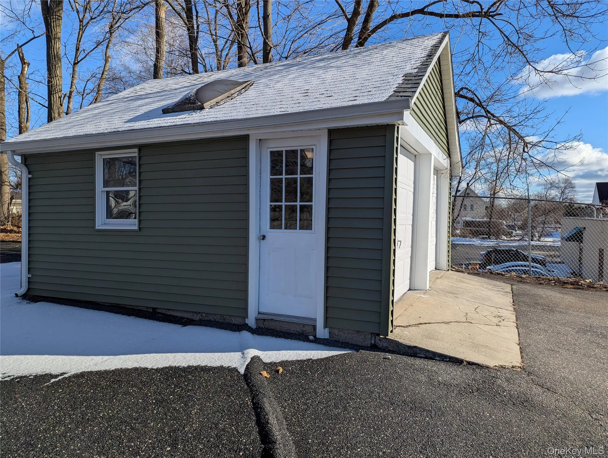 153 Main Street, Smithtown, NY, 3 Bedrooms Bedrooms, 6 Rooms Rooms,1 BathroomBathrooms,Residential Sale,For Rent,Main,0,948257 153 Main Street, Smithtown, NY, 3 Bedrooms Bedrooms, 6 Rooms Rooms,1 BathroomBathrooms,Residential Sale,For Rent,Main,0,948257