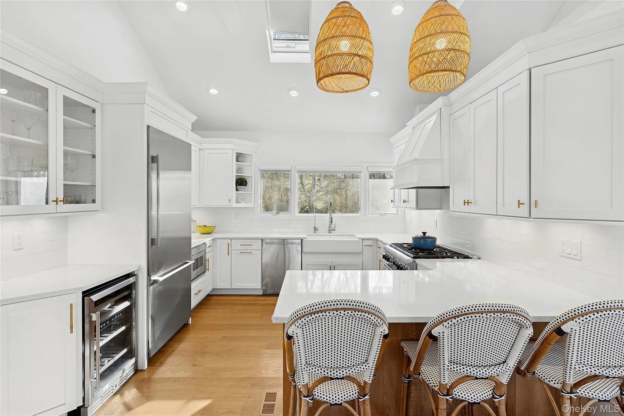 47 Bridle Path, Southampton, NY, 4 Bedrooms Bedrooms, 10 Rooms Rooms,3 BathroomsBathrooms,Residential,For Rent,Bridle,0,948274 47 Bridle Path, Southampton, NY, 4 Bedrooms Bedrooms, 10 Rooms Rooms,3 BathroomsBathrooms,Residential,For Rent,Bridle,0,948274