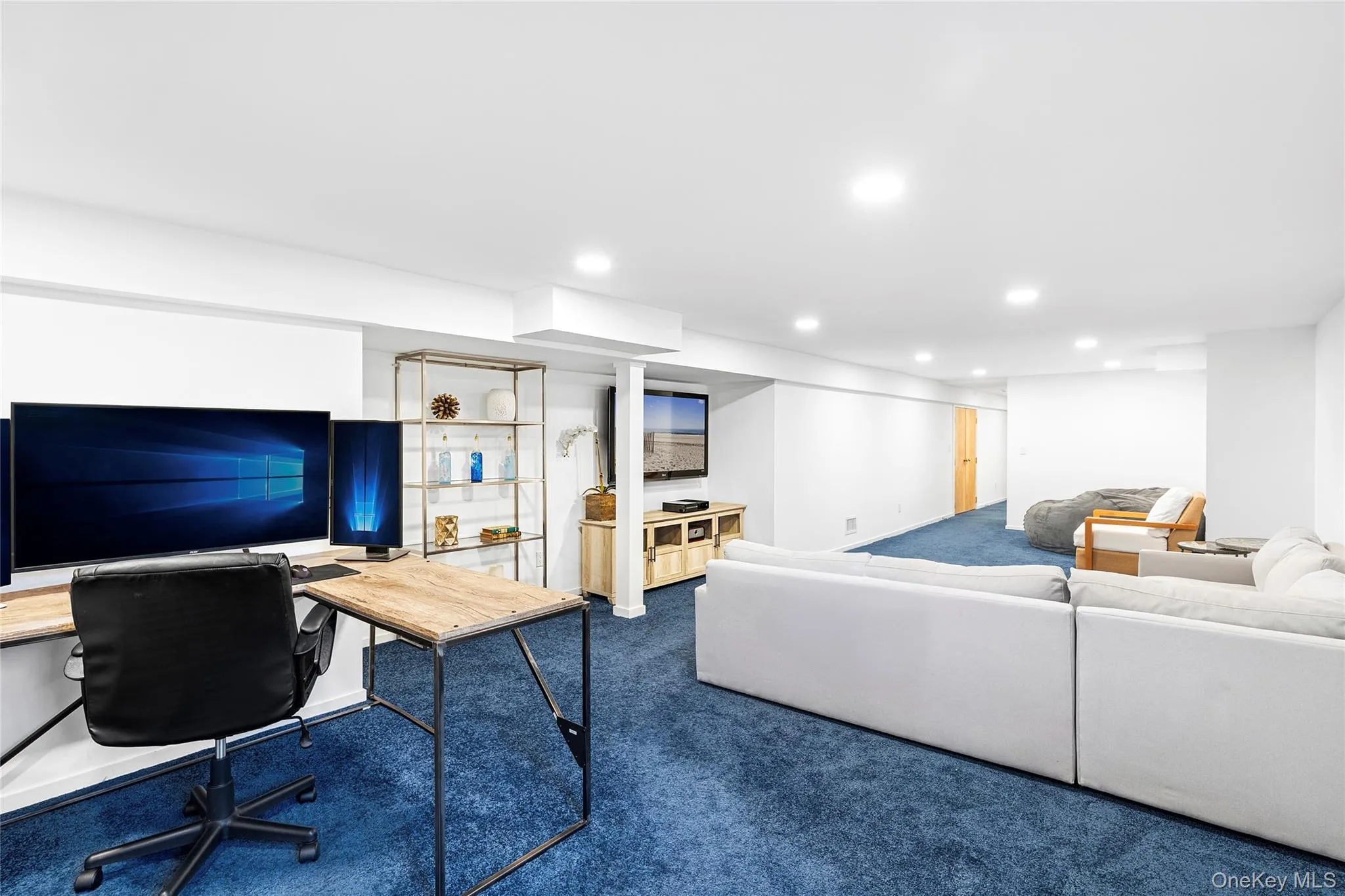 47 Bridle Path, Southampton, NY, 4 Bedrooms Bedrooms, 10 Rooms Rooms,3 BathroomsBathrooms,Residential,For Rent,Bridle,0,948274 47 Bridle Path, Southampton, NY, 4 Bedrooms Bedrooms, 10 Rooms Rooms,3 BathroomsBathrooms,Residential,For Rent,Bridle,0,948274