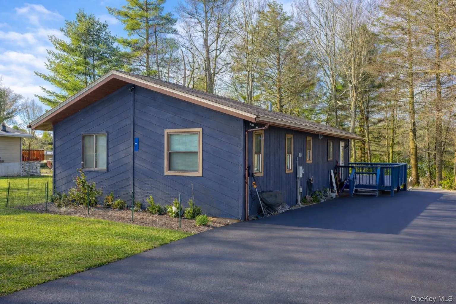 9 Gail Drive, Fallsburg, NY, 2 Bedrooms Bedrooms, 9 Rooms Rooms,2 BathroomsBathrooms,Residential,For Rent,Gail,0,948283 9 Gail Drive, Fallsburg, NY, 2 Bedrooms Bedrooms, 9 Rooms Rooms,2 BathroomsBathrooms,Residential,For Rent,Gail,0,948283