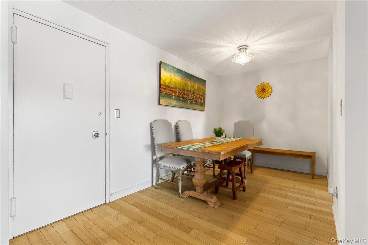 1085 Warburton Ave, Yonkers, NY, 2 Bedrooms Bedrooms, 4 Rooms Rooms,1 BathroomBathrooms,Residential Lease,Idx,Warburton Ave,0,948319 1085 Warburton Ave, Yonkers, NY, 2 Bedrooms Bedrooms, 4 Rooms Rooms,1 BathroomBathrooms,Residential Lease,Idx,Warburton Ave,0,948319