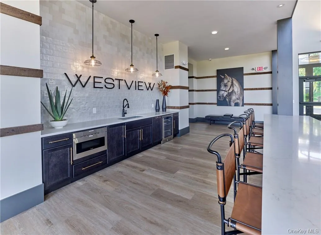 Bar area in clubhouse Bar area in clubhouse