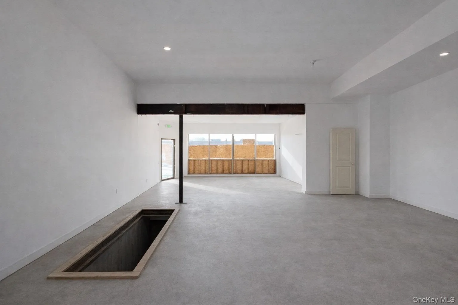 579 Main Street, Poughkeepsie, NY, ,Commercial Lease,Idx,Main,0,948364 579 Main Street, Poughkeepsie, NY, ,Commercial Lease,Idx,Main,0,948364